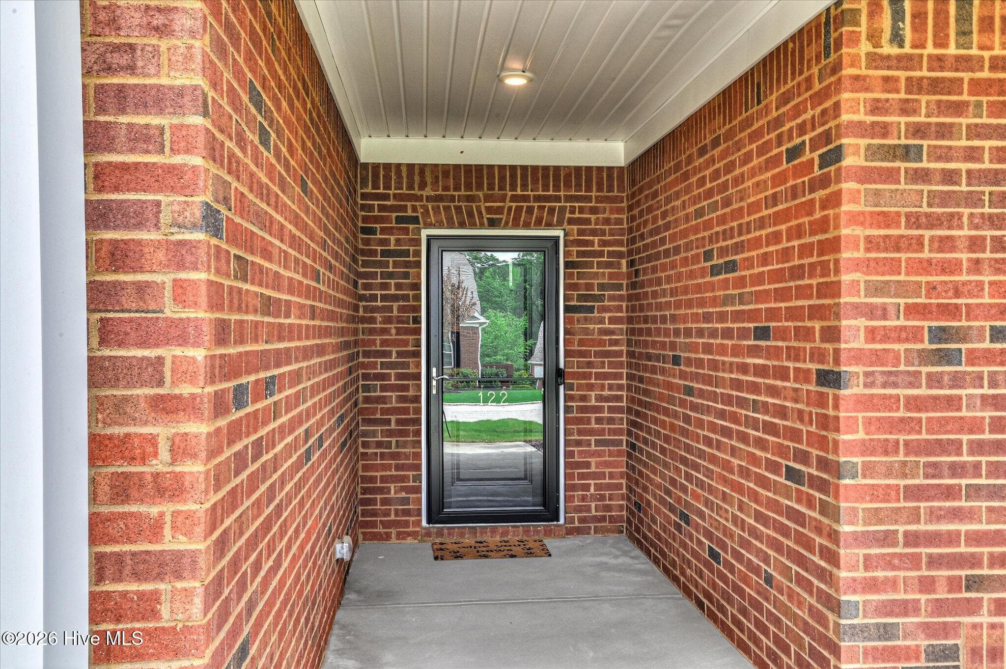 Single Family Residence at 122 Fitzsimmons Drive, North Augusta, SC 29860, photo 2 of 3