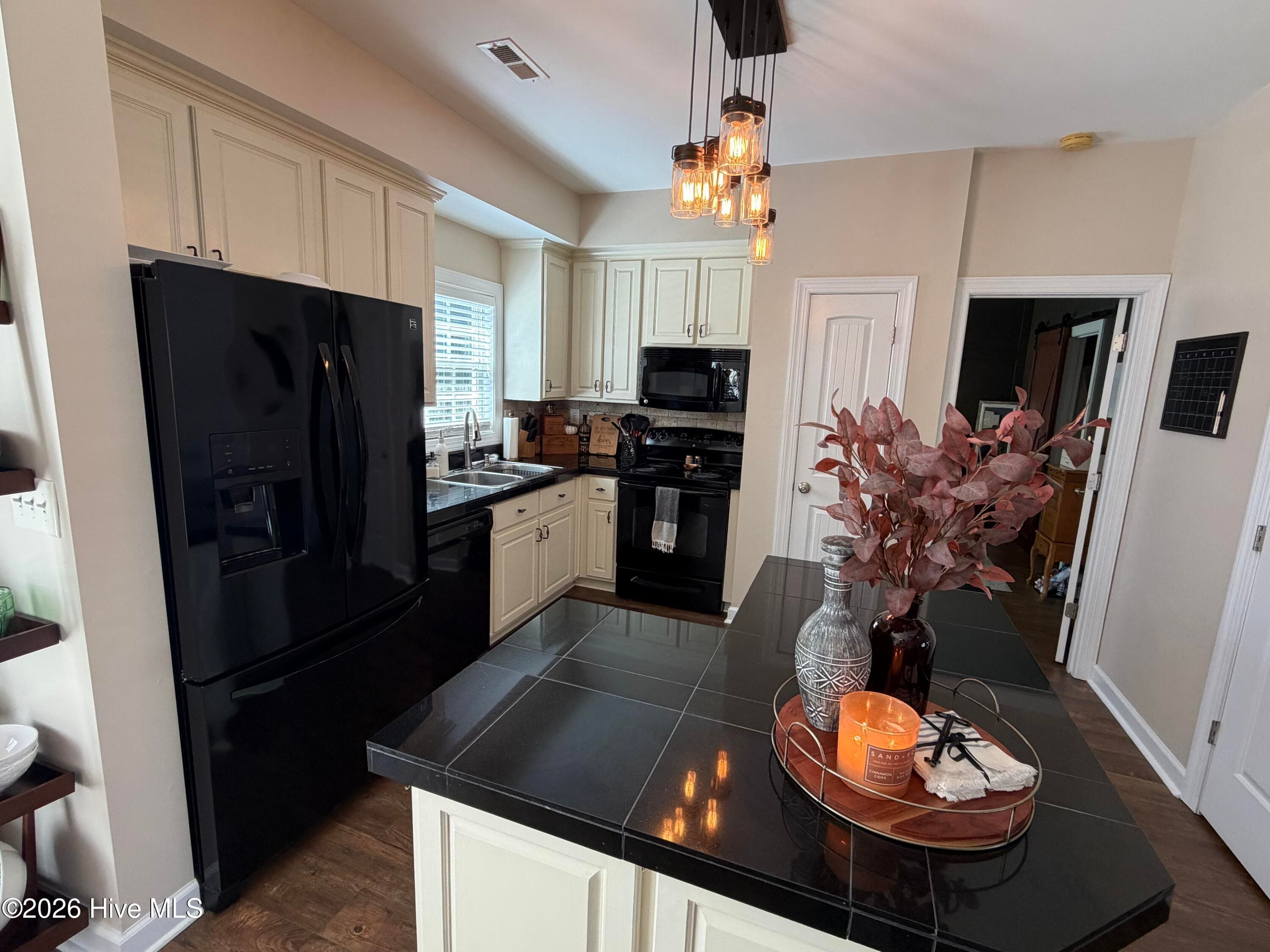 Single Family Residence at 2501 Chelsea Drive NW, Wilson, NC 27896, photo 6 of 24