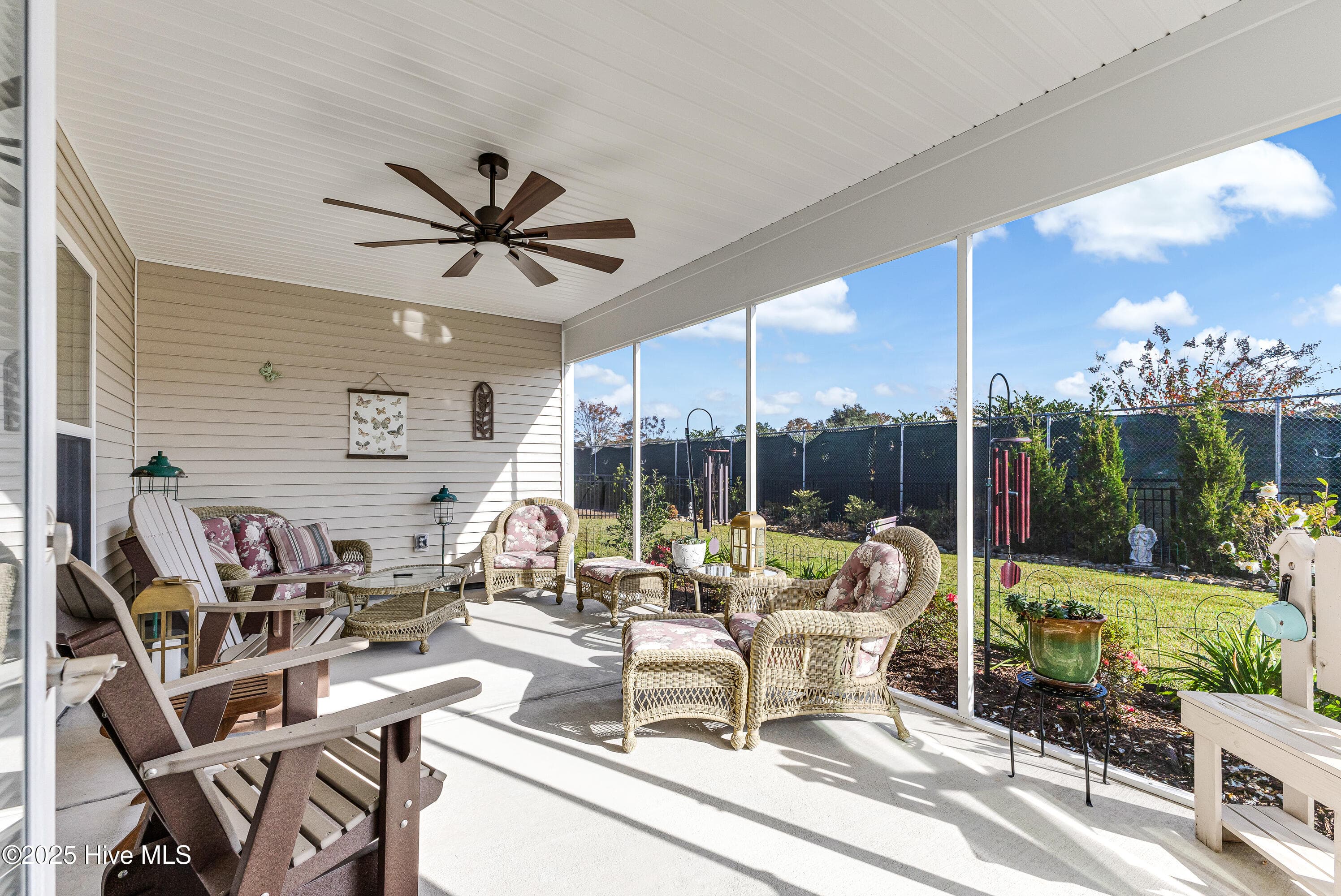 Single Family Residence at 113 Eagle Claw Drive, Calabash, NC 28467, photo 33 of 55