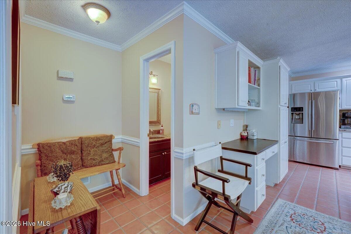 Single Family Residence at 306 Taliaferro Lane, New Bern, NC 28560, photo 10 of 53