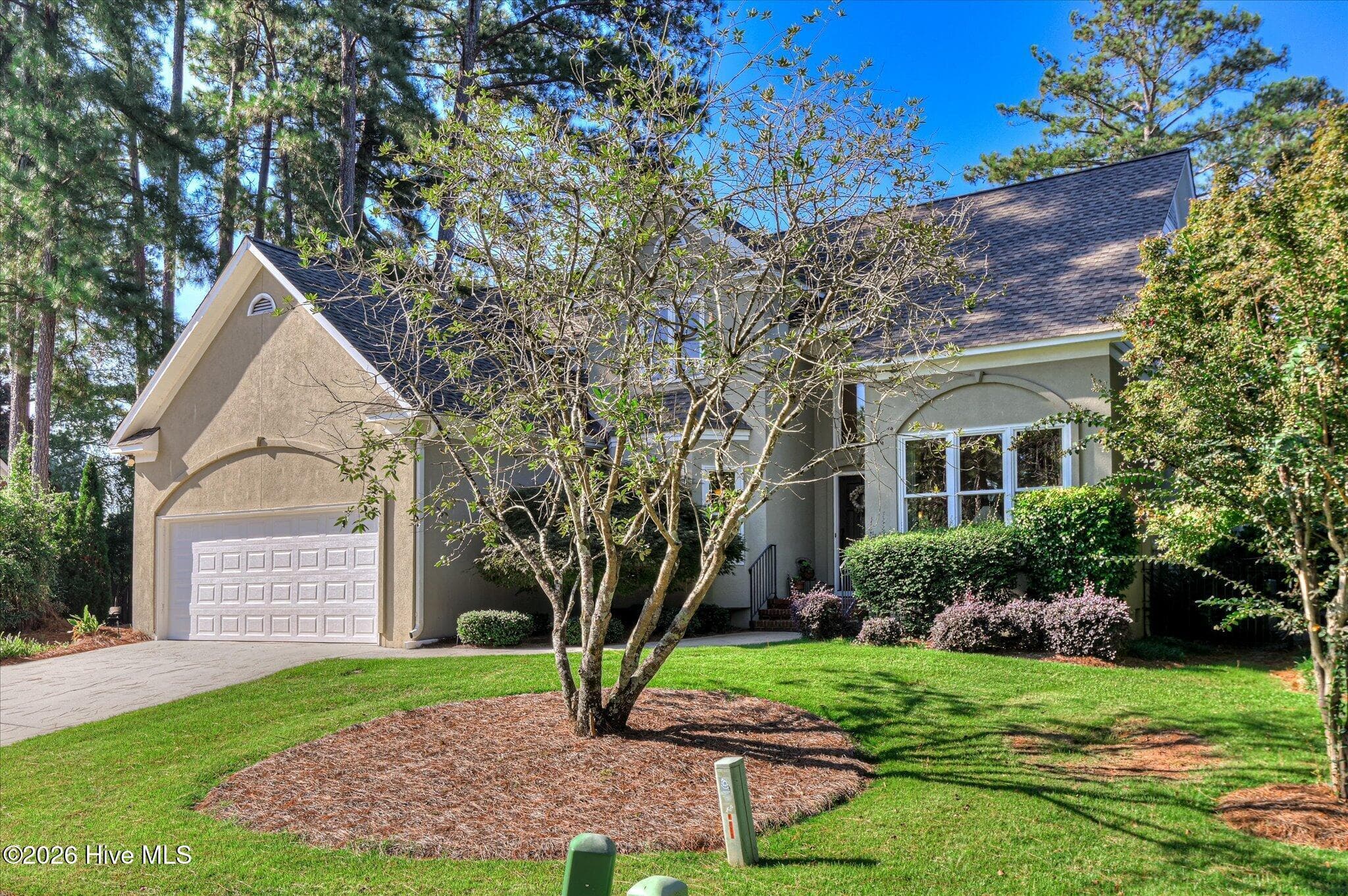 Single Family Residence at 670 Glen Abbey Drive, Martinez, GA 30907, photo 3 of 62