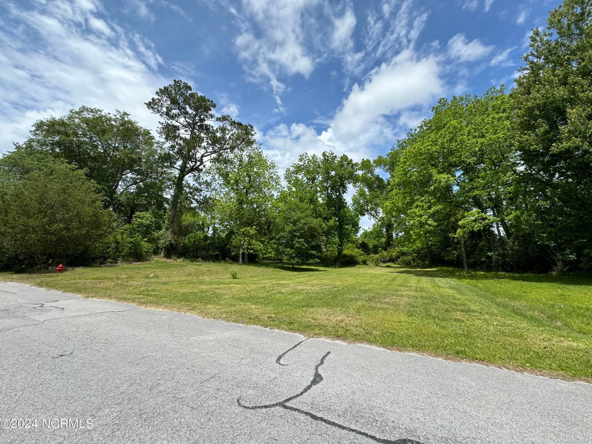 121 Poplar Street, Jacksonville, NC 28540