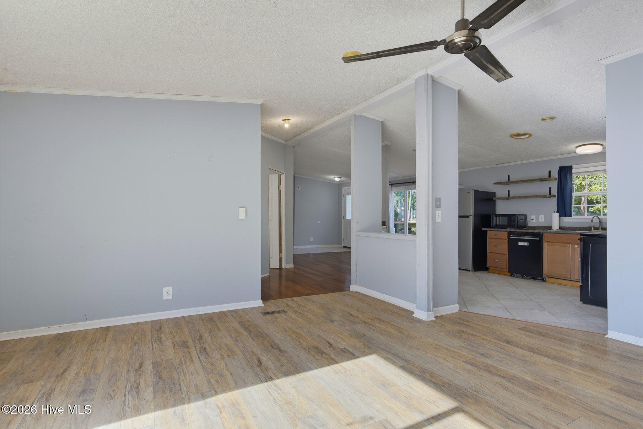 Manufactured Home at 1608 Patsy Lane, Wilmington, NC 28405, photo 12 of 51