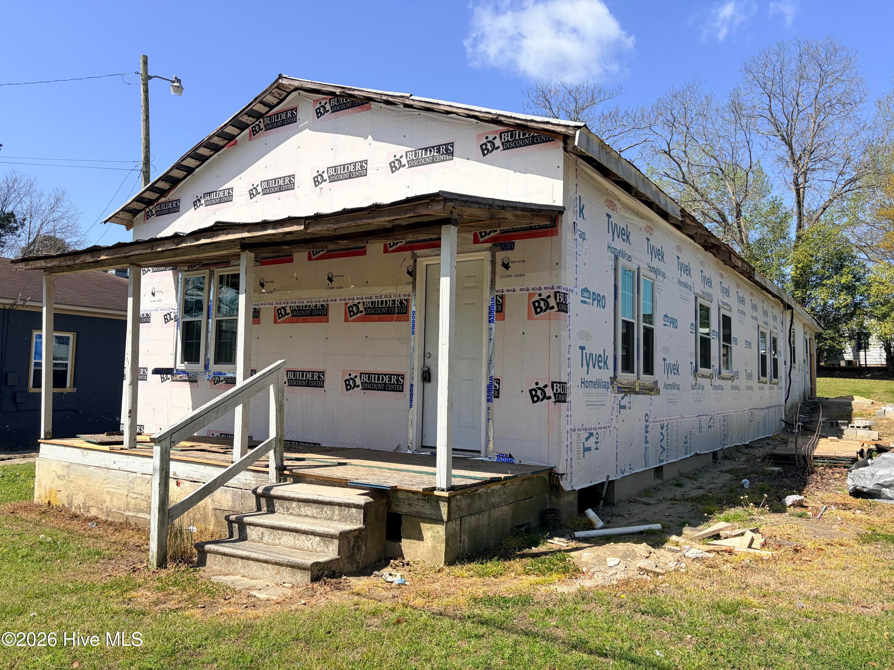 206 S 4th Street, Pinetops, NC 27864