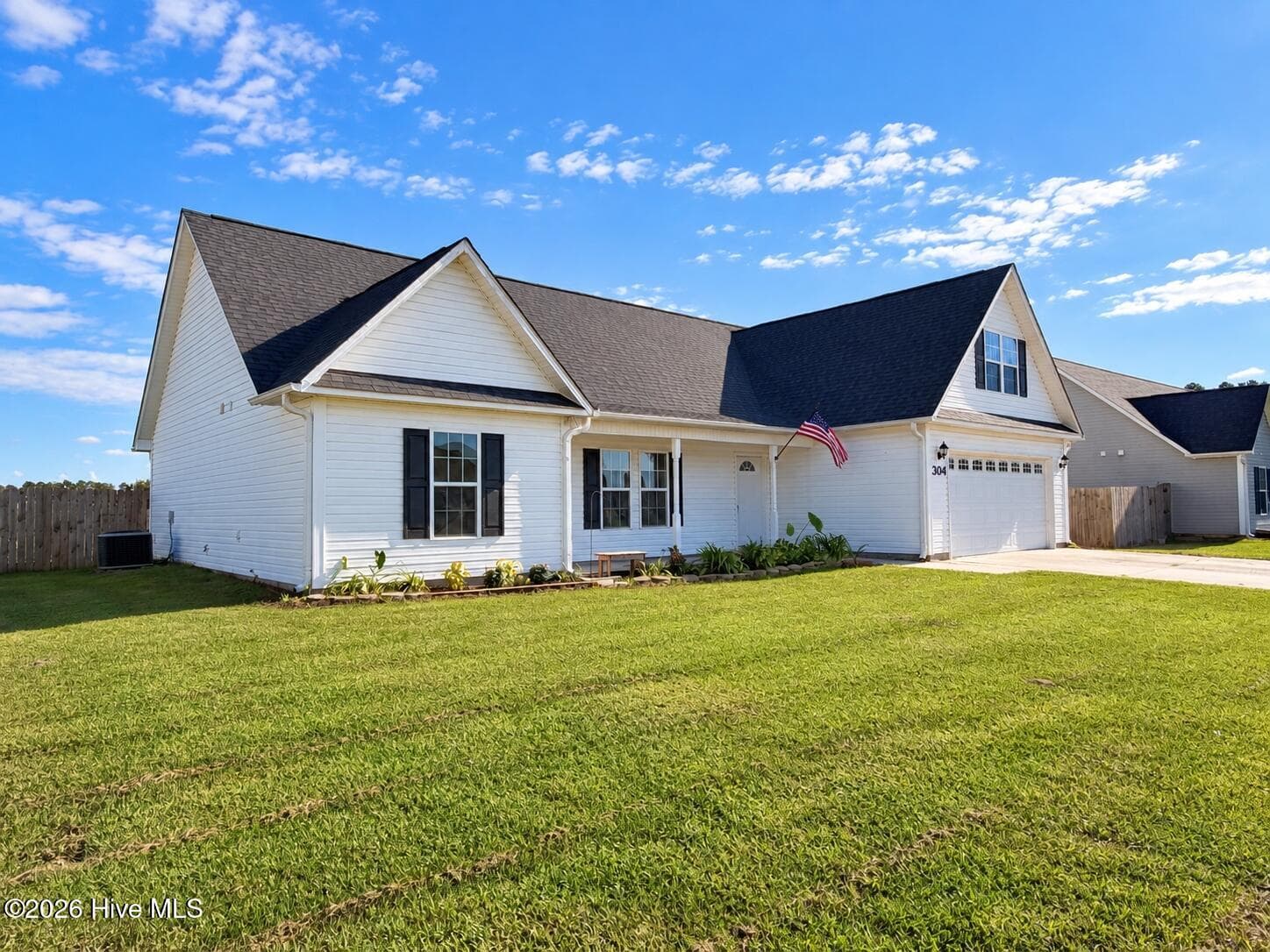 Single Family Residence at 304 Caleb Court, Beulaville, NC 28518, photo 2 of 30
