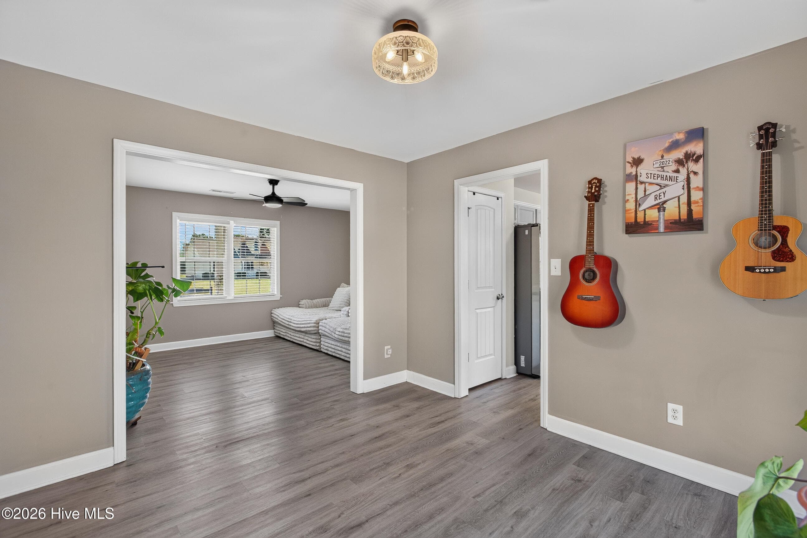 Single Family Residence at 127 Hunt Drive, Hubert, NC 28539, photo 15 of 36