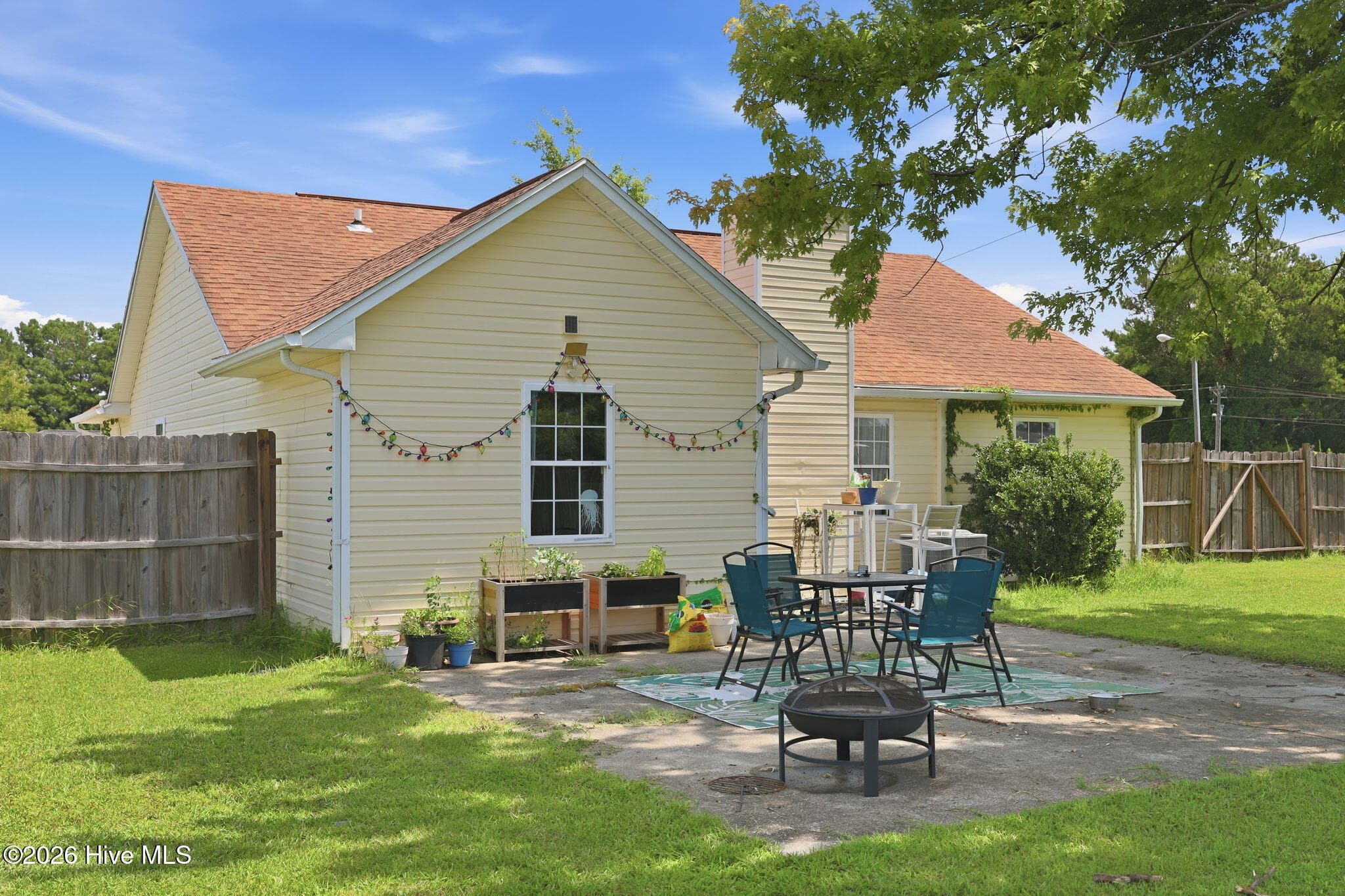 Single Family Residence at 1020 Furia Drive, Jacksonville, NC 28540, photo 33 of 46