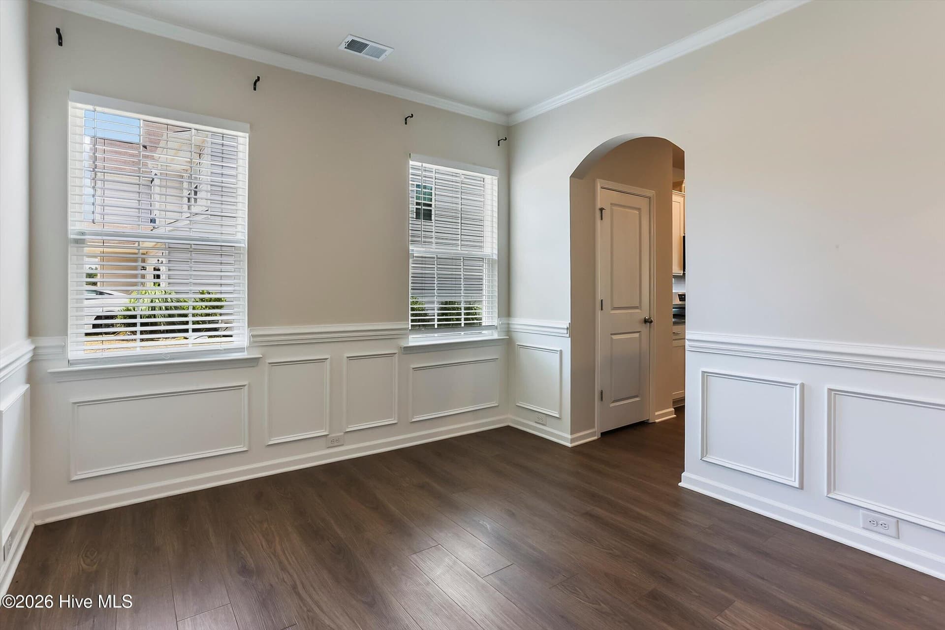 Single Family Residence at 152 Southern Lake Court, Camden, SC 29020, photo 11 of 66