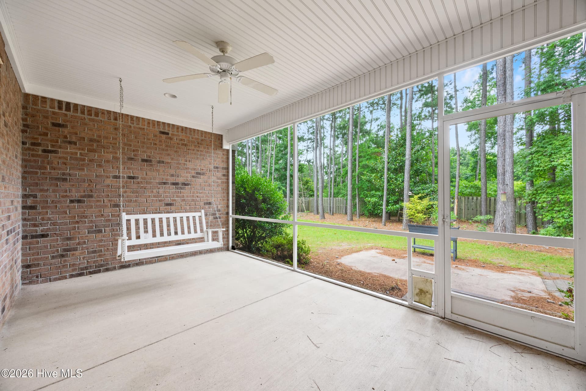 Single Family Residence at 330 Crown Pointe Drive, Hampstead, NC 28443, photo 44 of 51