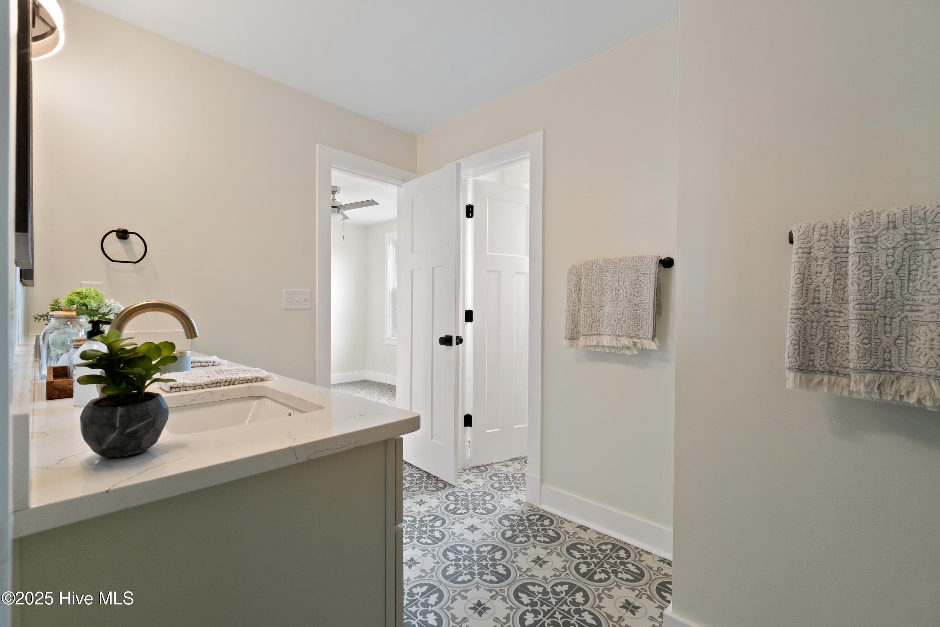 Single Family Residence at 3111 Staysail Drive, Elizabeth City, NC 27909, photo 34 of 42