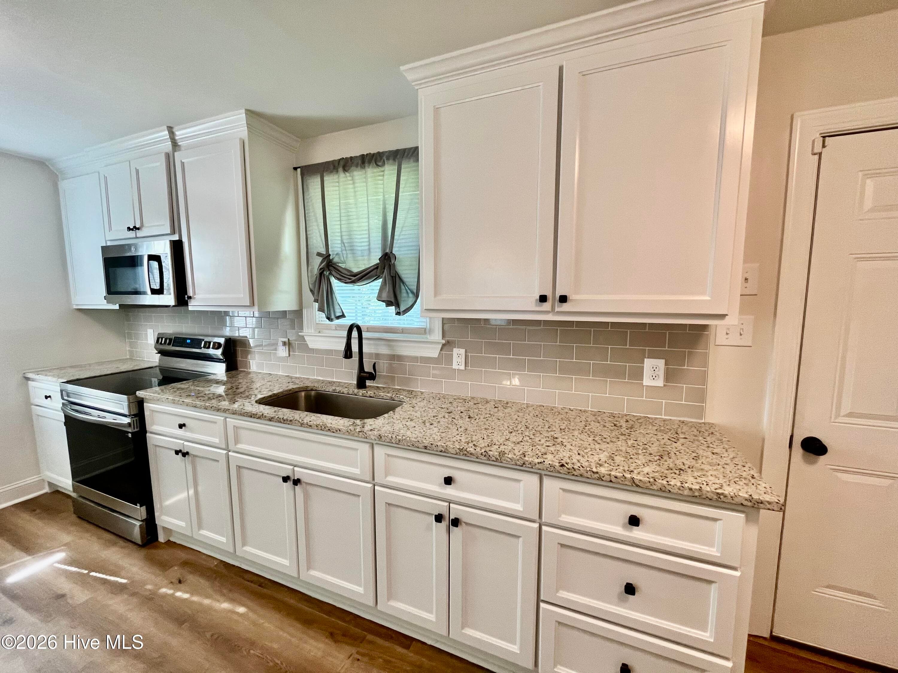 Single Family Residence at 202 Banks Avenue, Goldsboro, NC 27534, photo 9 of 27