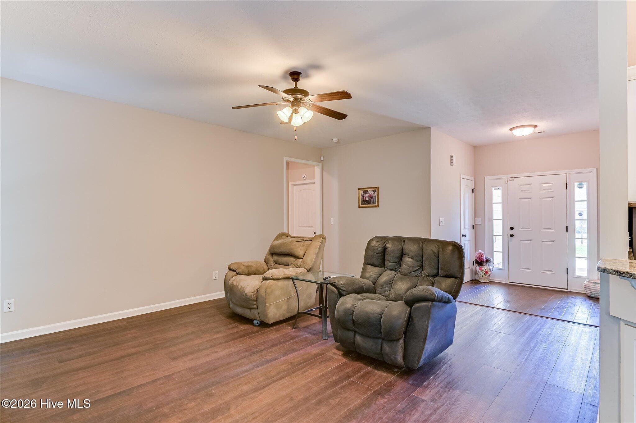 Single Family Residence at 300 Foxchase Circle, North Augusta, SC 29860, photo 9 of 31
