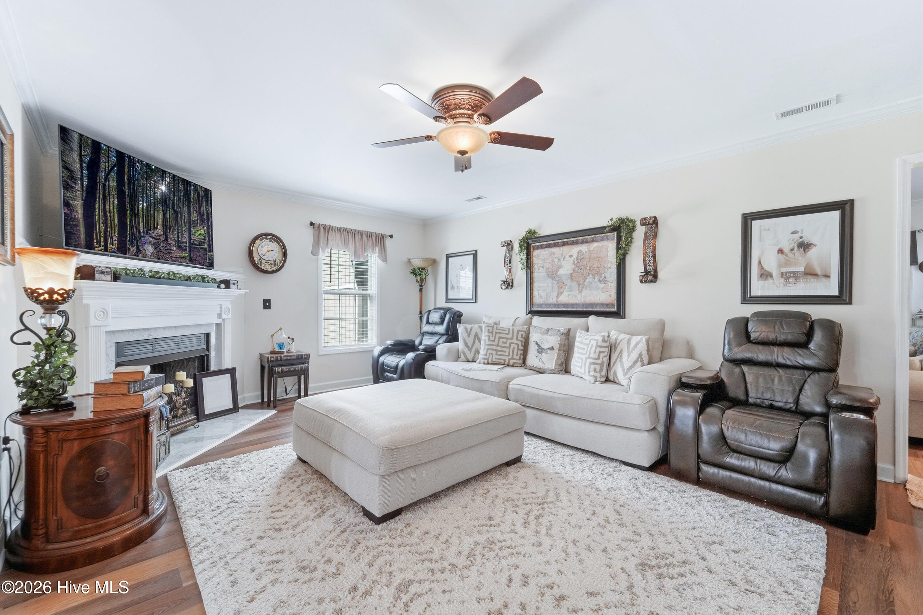 Single Family Residence at 109 Spring Leaf Lane, Jacksonville, NC 28540, photo 7 of 78