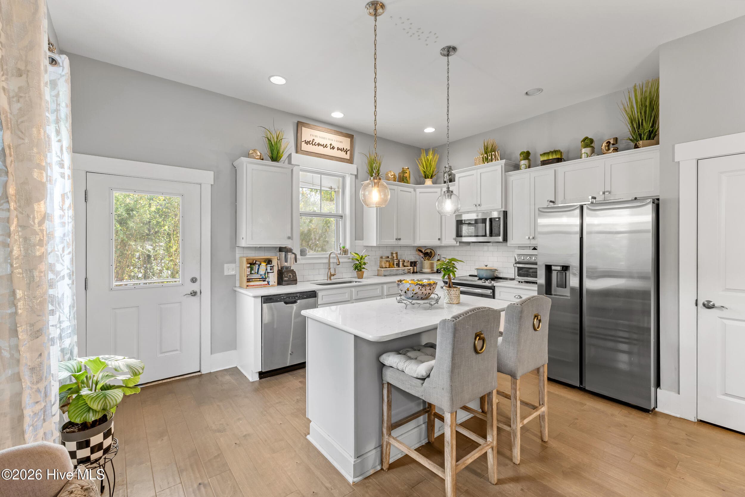 Single Family Residence at 2005 Cane Island Place, Wilmington, NC 28409, photo 6 of 35