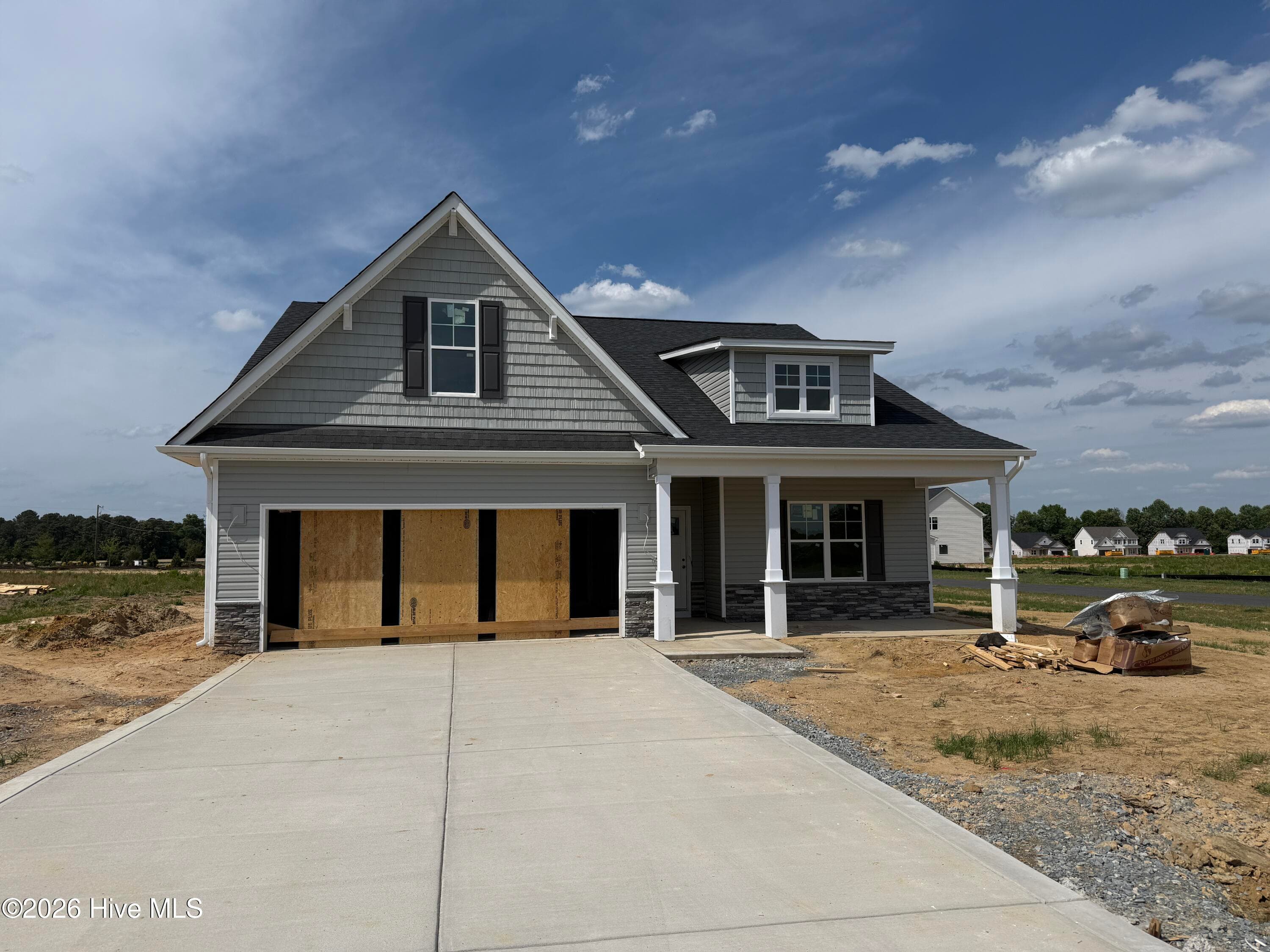 Single Family Residence at 262 Pierre Drive, Benson, NC 27504, photo 11 of 165