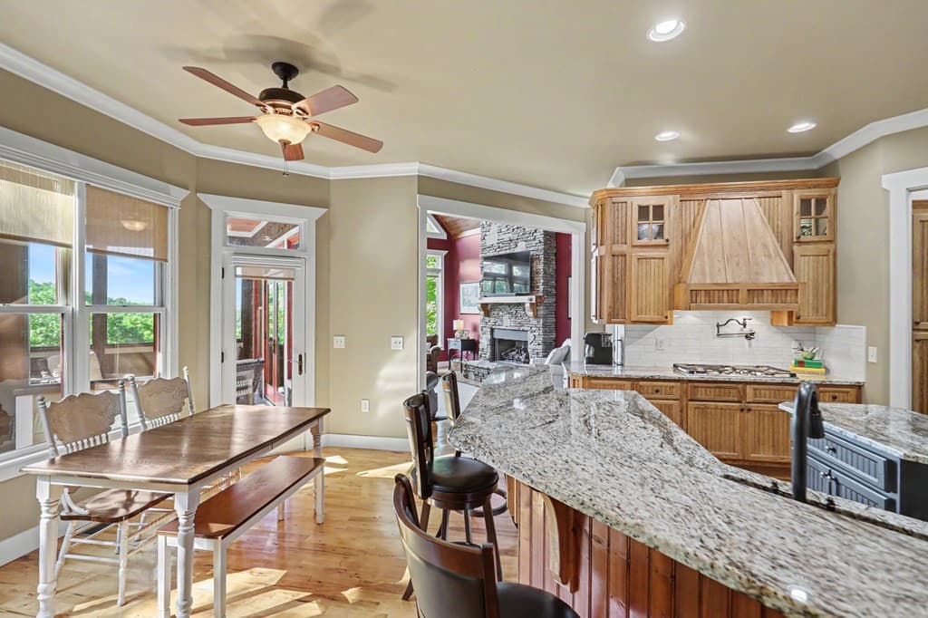 Single Family Residence at 41 Elm Court, Murphy, NC 28906, photo 16 of 75