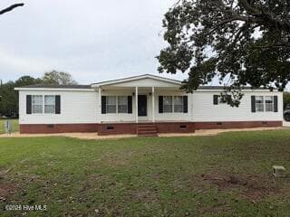 Manufactured Home at 3760 Sean Drive, La Grange, NC 28551, photo 2 of 55