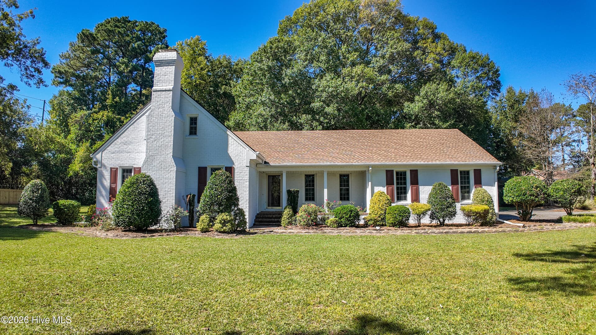 Single Family Residence at 101 Forest Drive, Clinton, NC 28328, photo 5 of 38