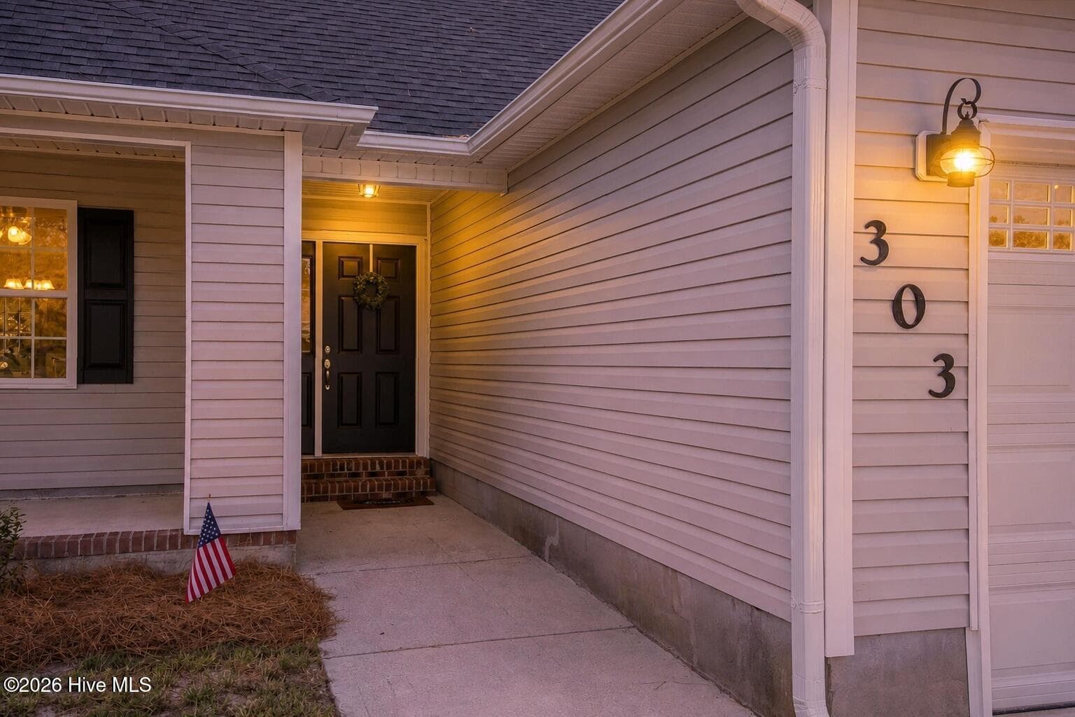 Single Family Residence at 303 Big Tree Lane, Chinquapin, NC 28521, photo 5 of 35