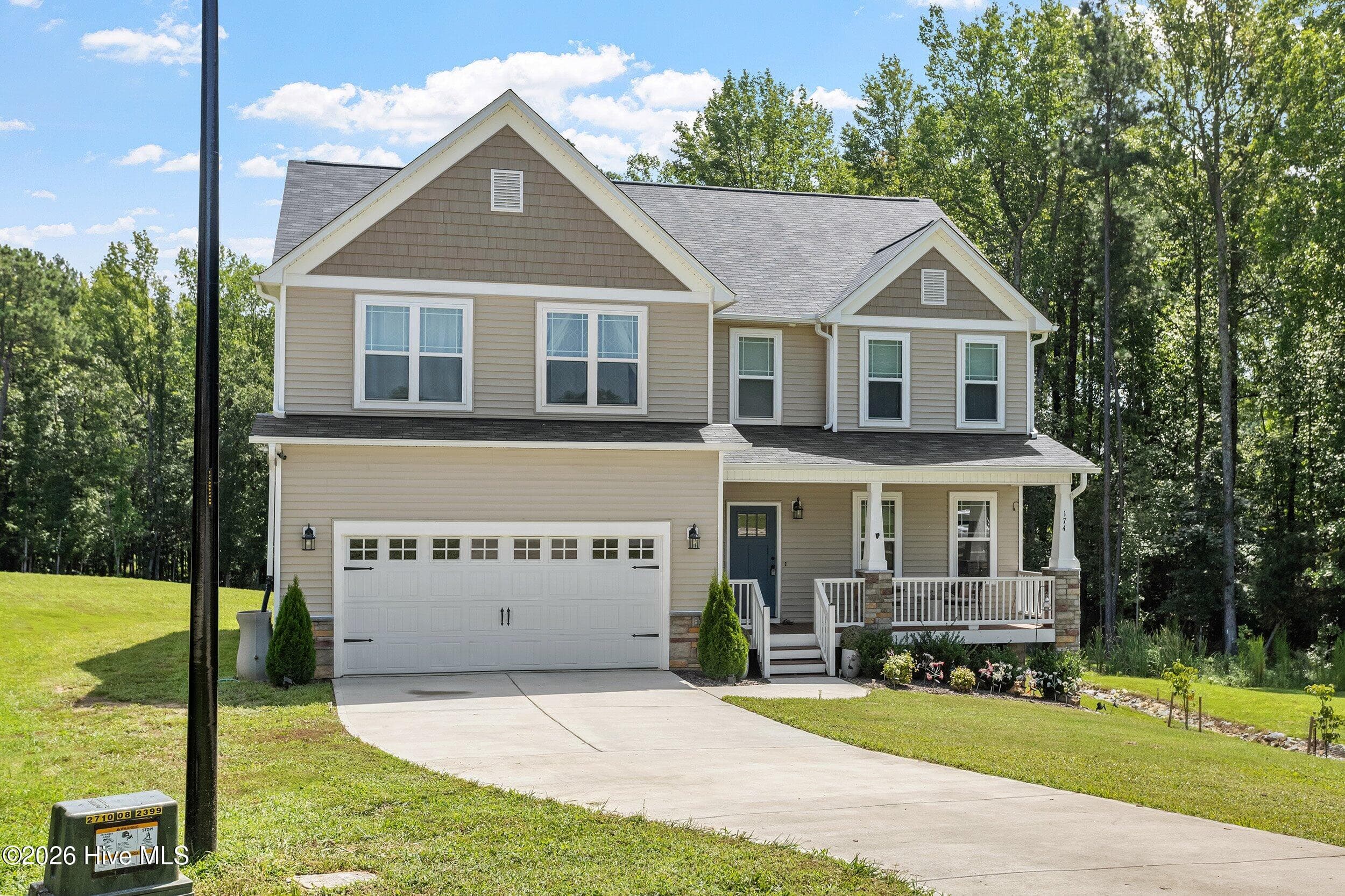 Single Family Residence at 174 Split Rock Way, Zebulon, NC 27597, photo 2 of 43