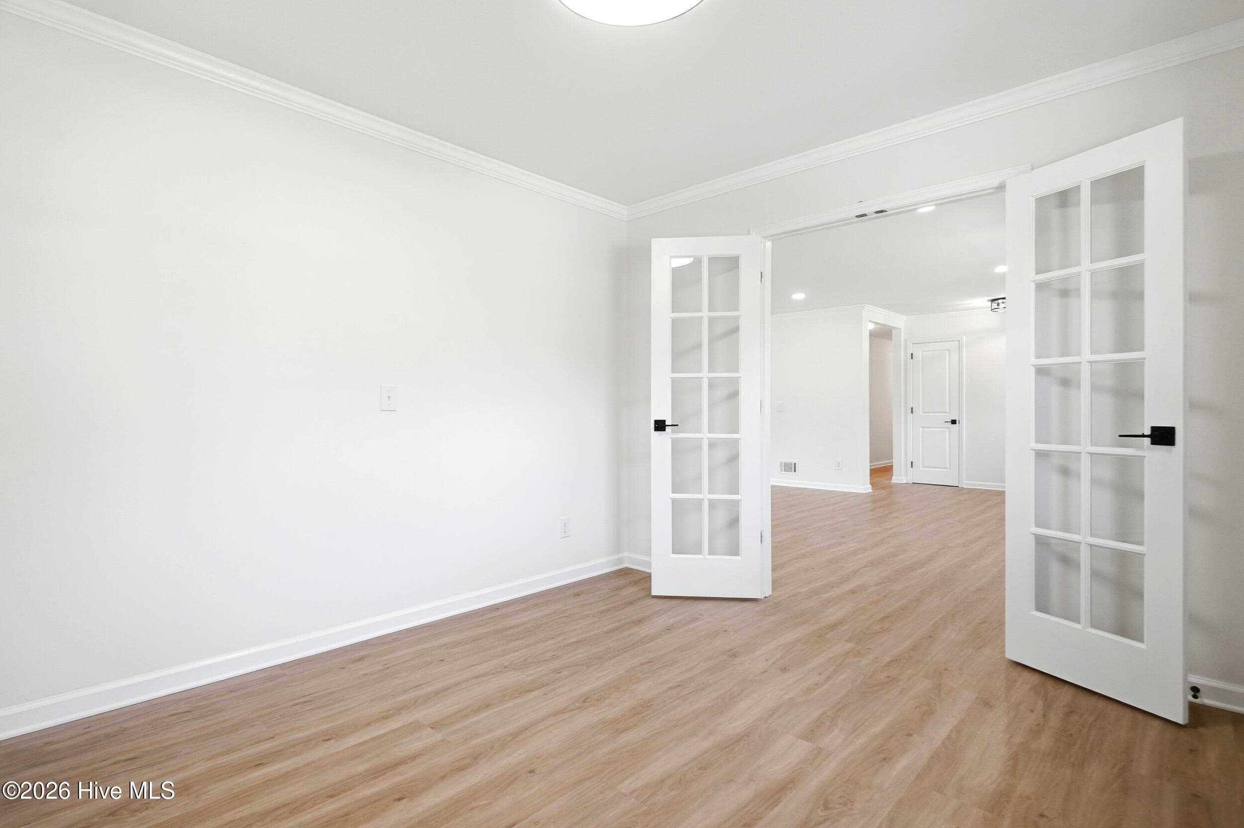 Single Family Residence at 4622 Dean Drive, Wilmington, NC 28405, photo 28 of 67