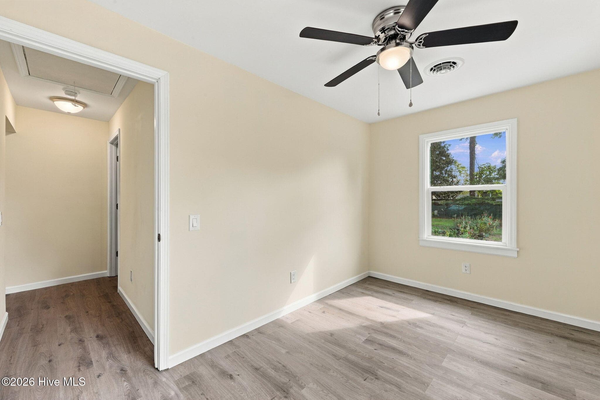 Single Family Residence at 2707 Alabama Avenue, New Bern, NC 28560, photo 23 of 56