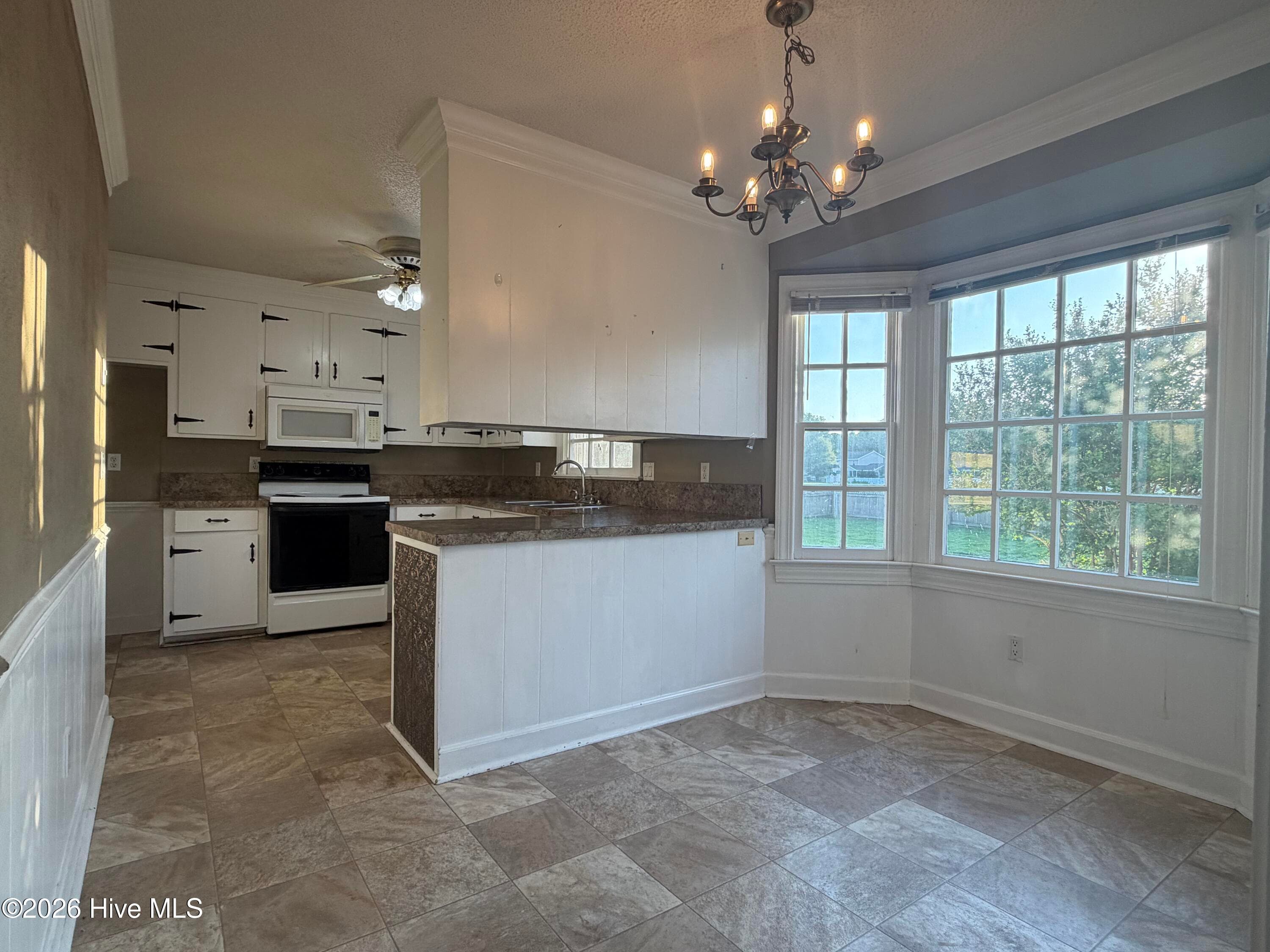 Single Family Residence at 828 Jeffreys Road, Rocky Mount, NC 27804, photo 12 of 33