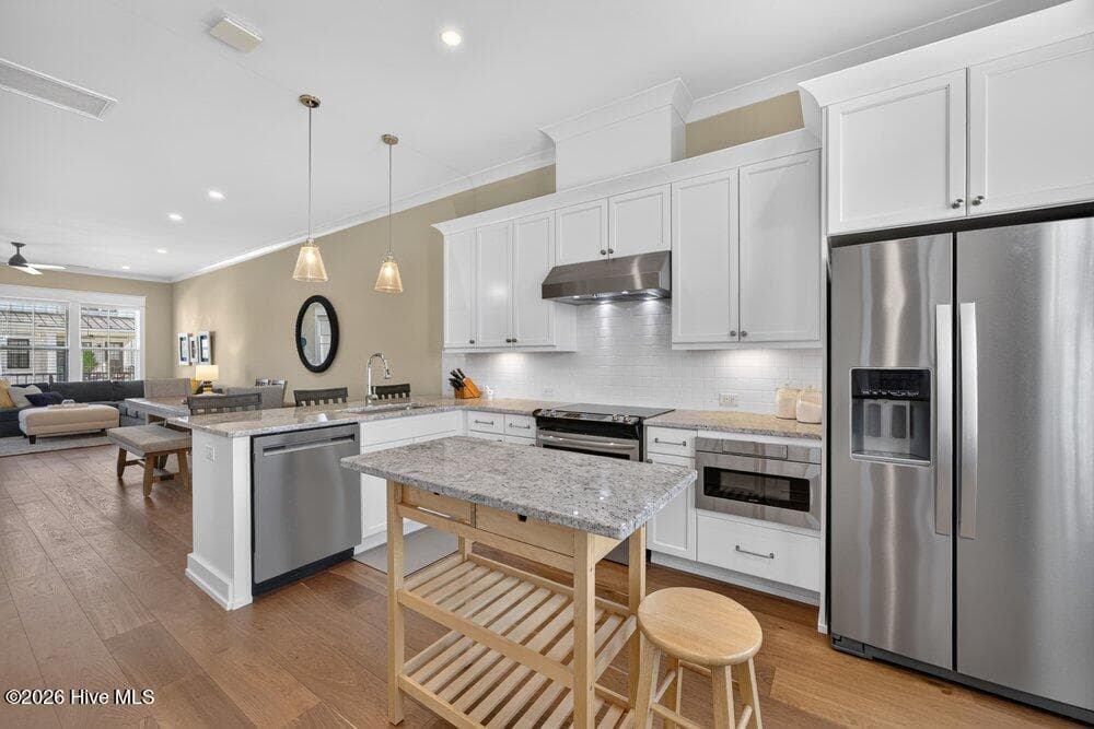 Townhouse at 162 Dugger Lane, Wilmington, NC 28412, photo 16 of 79
