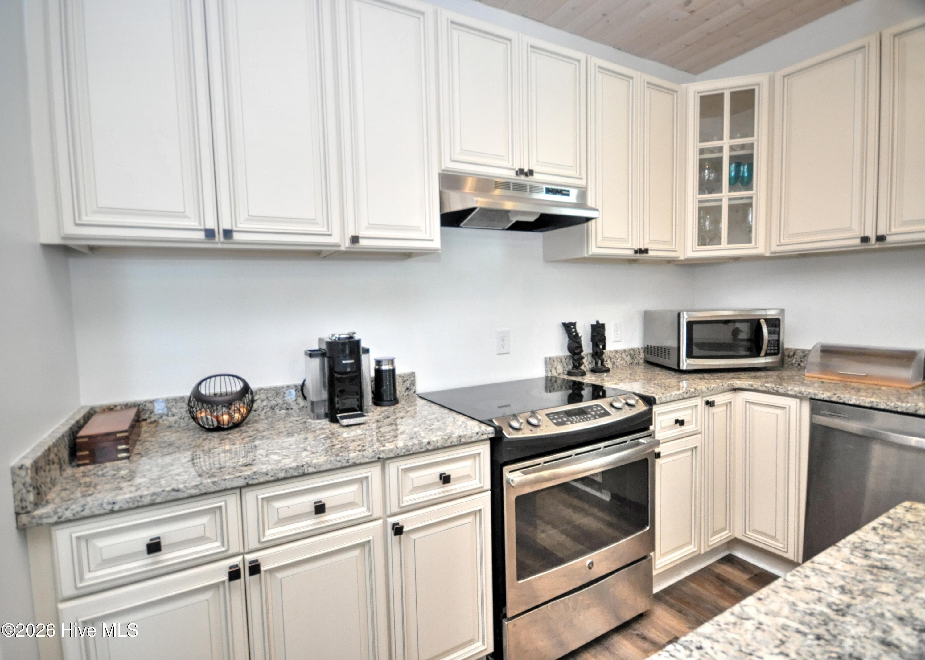 Single Family Residence at 123 W Third Street, Ocean Isle Beach, NC 28469, photo 15 of 68