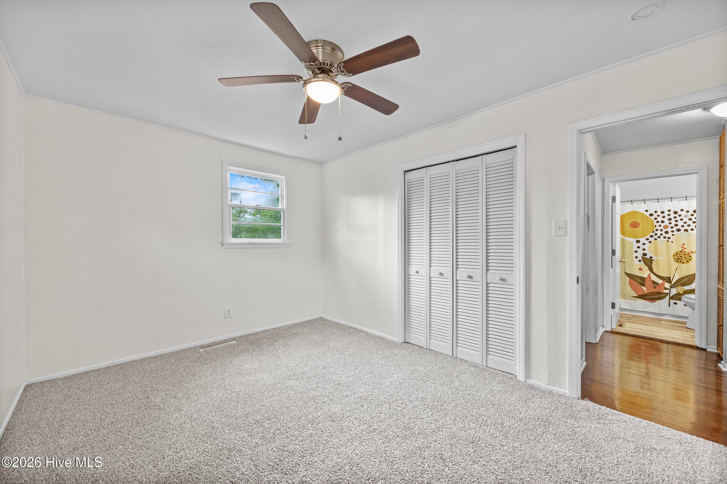Single Family Residence at 530 Oak Lane, Jacksonville, NC 28540, photo 18 of 32