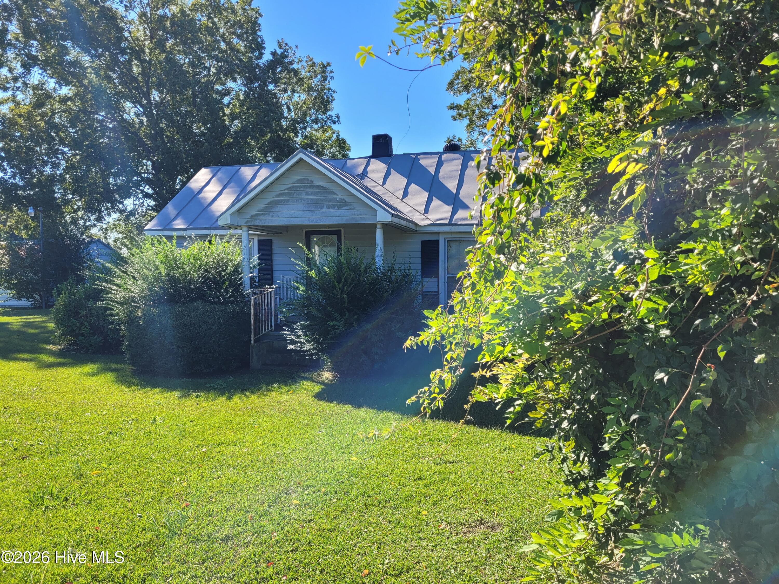 Front - 1554 Nc 102 E, Ayden, NC 28513