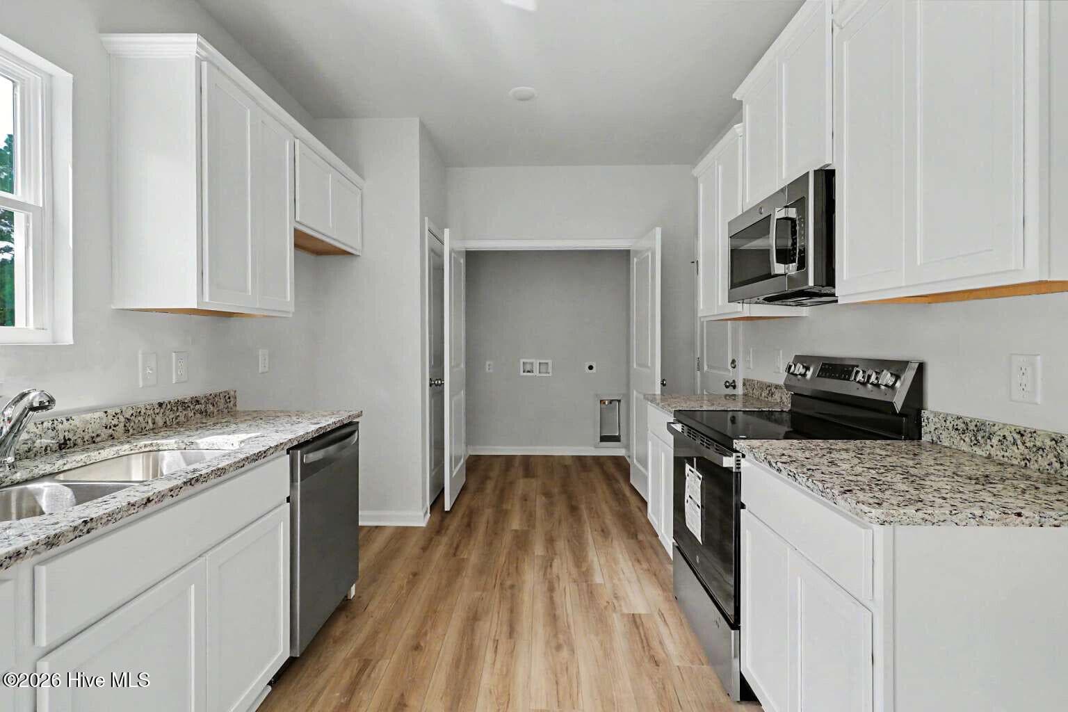 Single Family Residence at 1278 Benjamin Street SE, Bolivia, NC 28422, photo 3 of 6