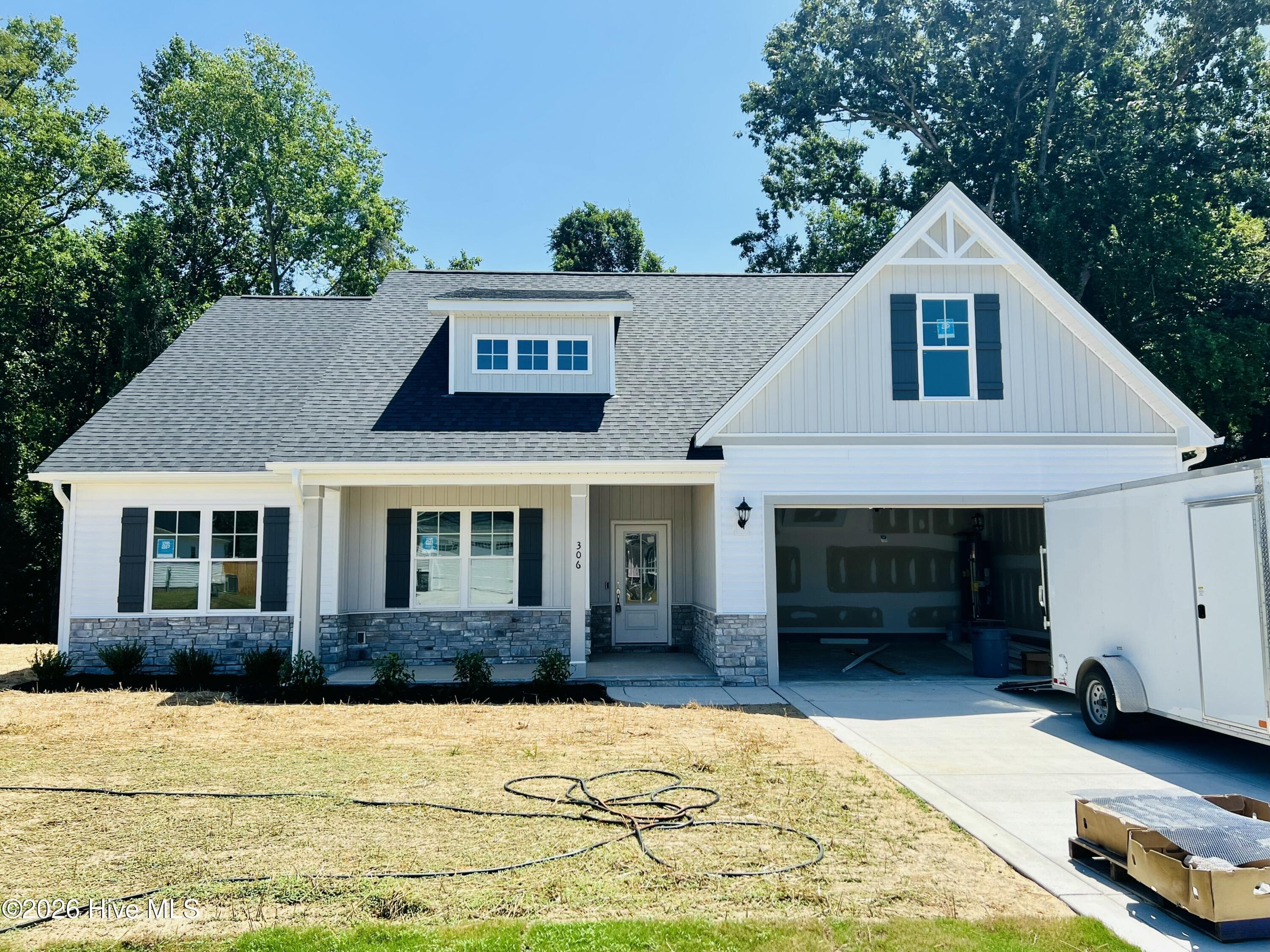 Single Family Residence at 306 Creeks Edge Drive, Pikeville, NC 27863, photo 5 of 134