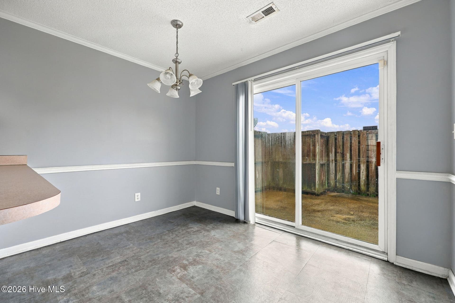 2300 Vineyard Drive, Winterville, NC 28590