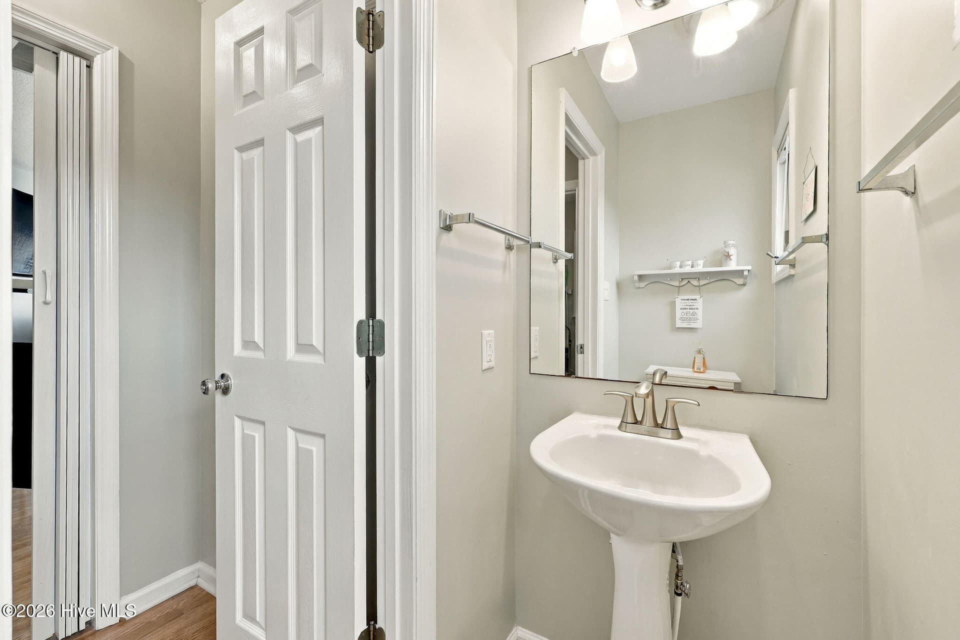 Single Family Residence at 104 Howe Street, Emerald Isle, NC 28594, photo 29 of 44