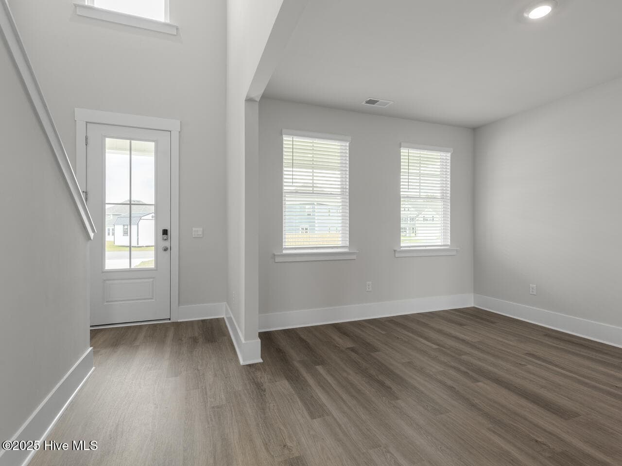 Single Family Residence at 516 Bogue View Road Lot 51, Hubert, NC 28539, photo 6 of 49