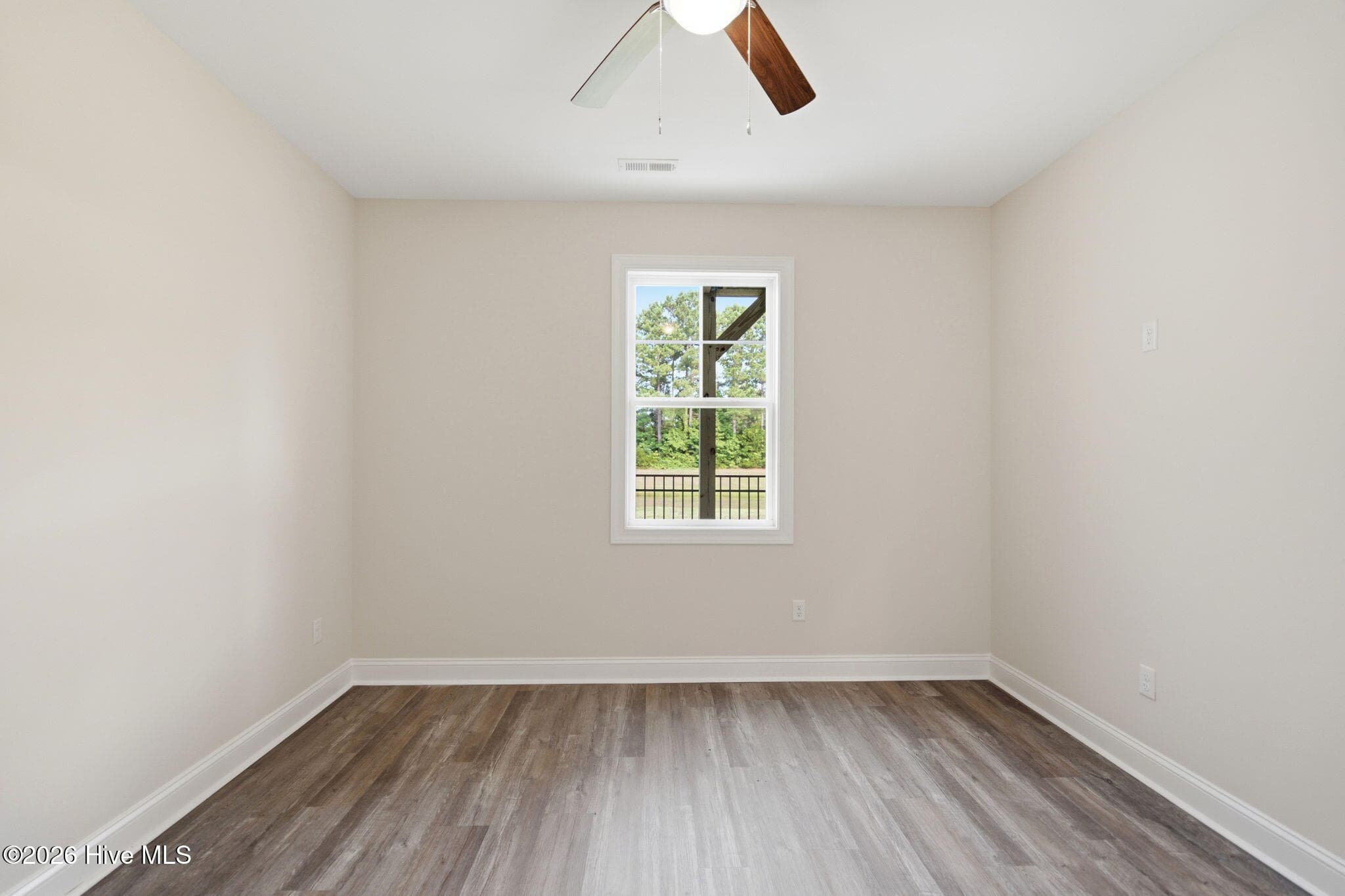 Townhouse at 221 Sandy Cove Lane, Sneads Ferry, NC 28460, photo 16 of 28
