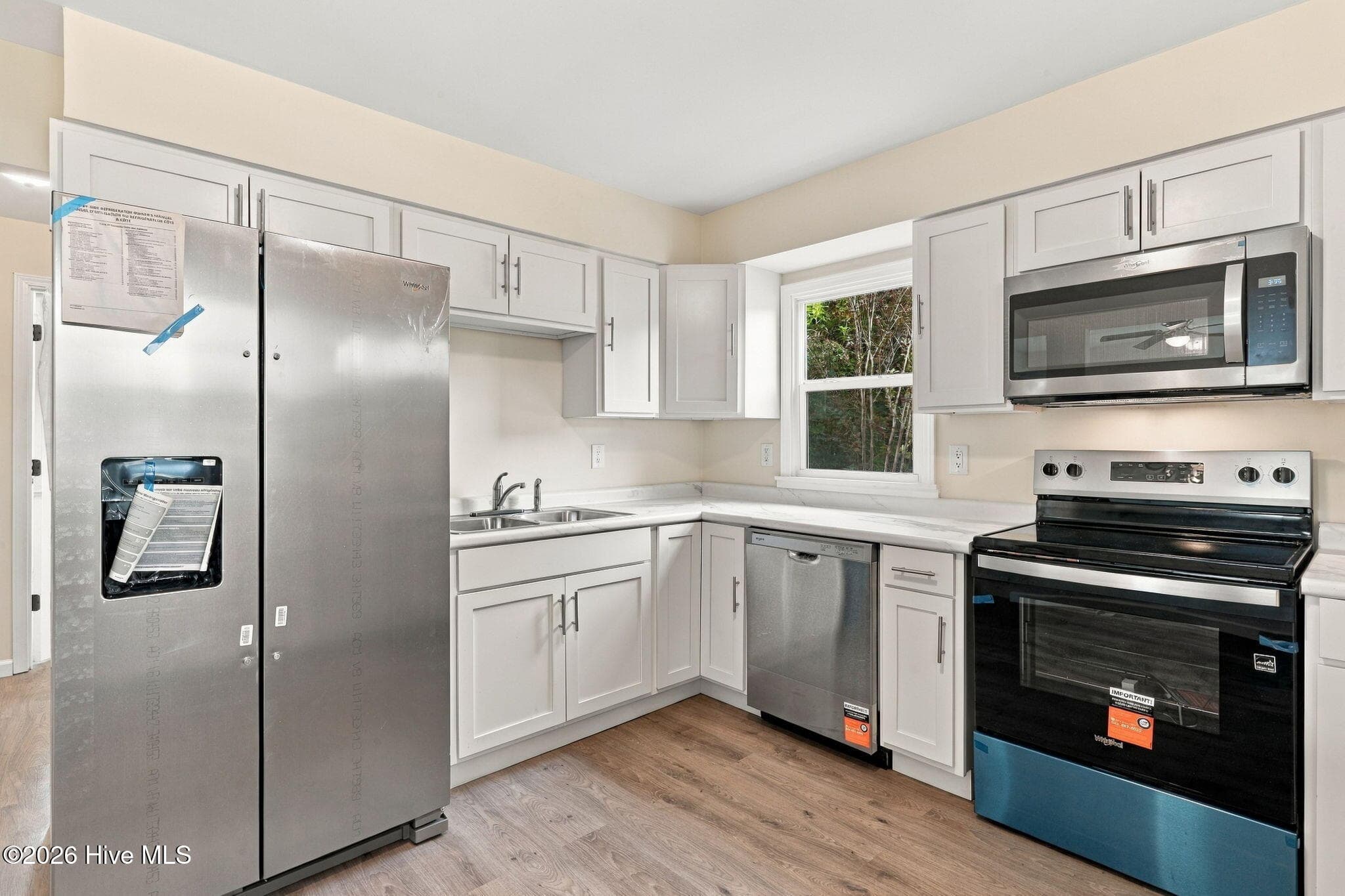 Single Family Residence at 2707 Alabama Avenue, New Bern, NC 28560, photo 11 of 56