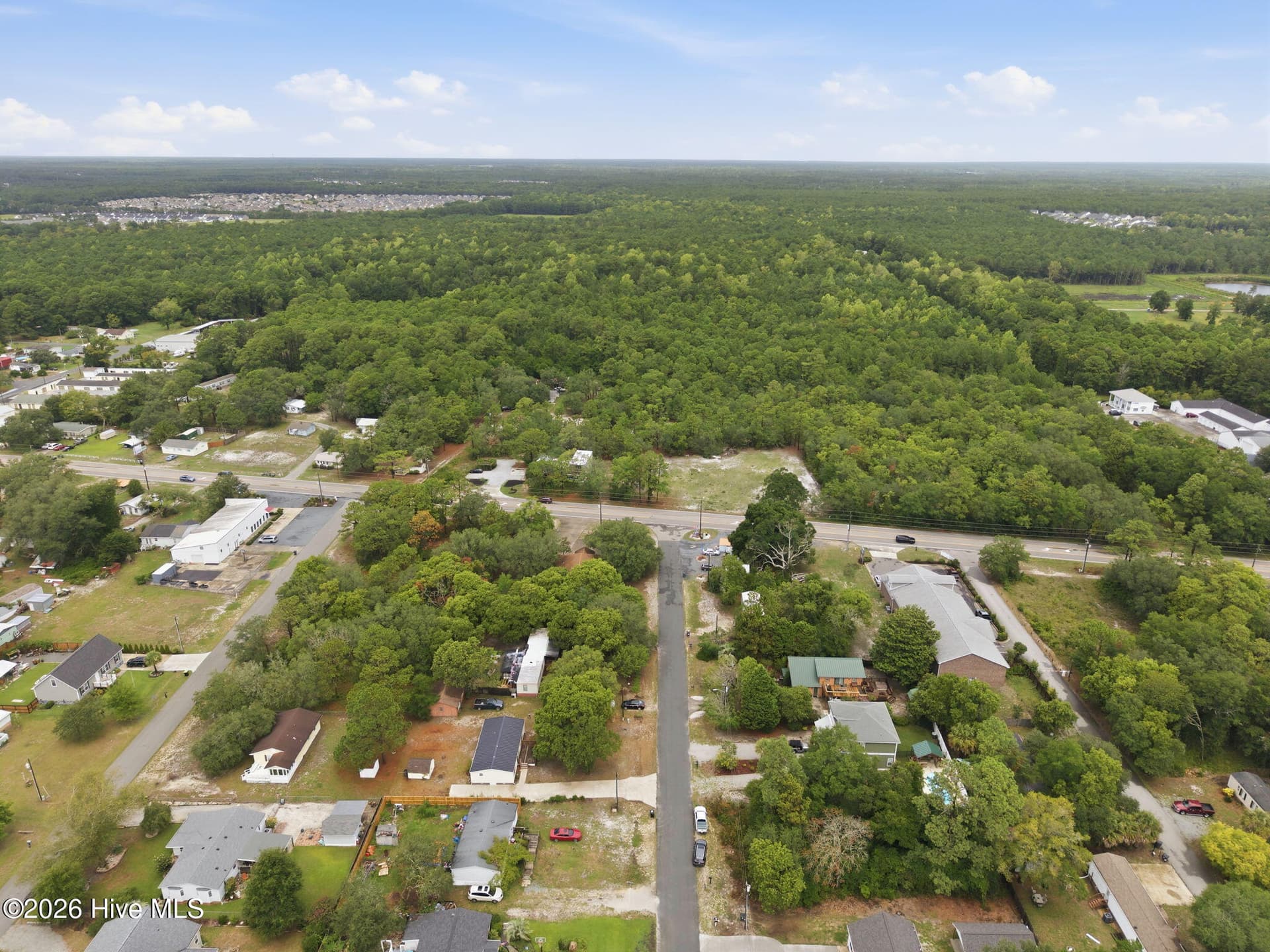 Manufactured Home at 1710 Ocean View Drive SW, Ocean Isle Beach, NC 28469, photo 39 of 41