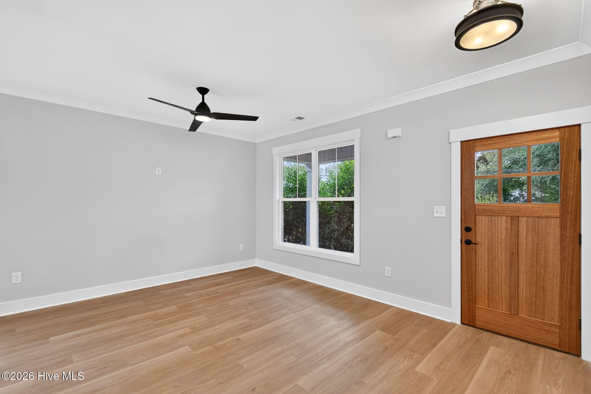 Living Room - 2303 Chestnut Street, Wilmington, NC 28405