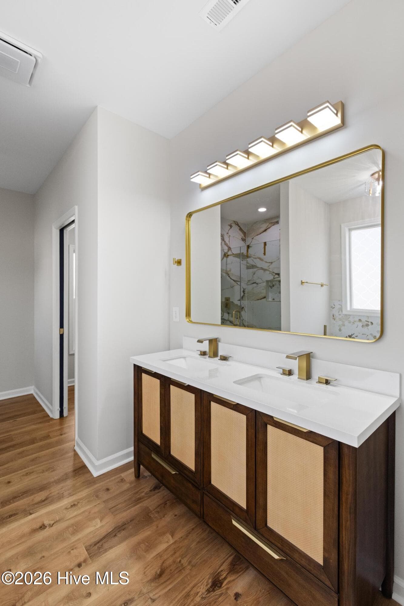 SIMILAR HOME - 402 Wade Drive, Richlands, NC 28574