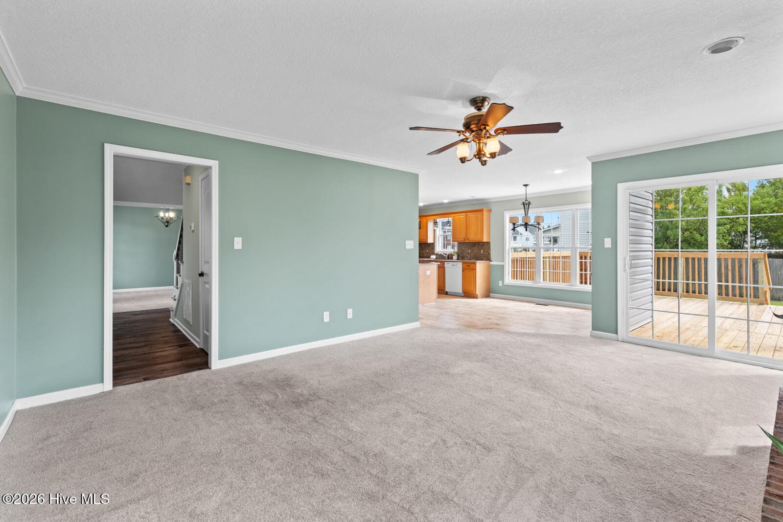 Single Family Residence at 101 New Castle Drive, Jacksonville, NC 28540, photo 14 of 33