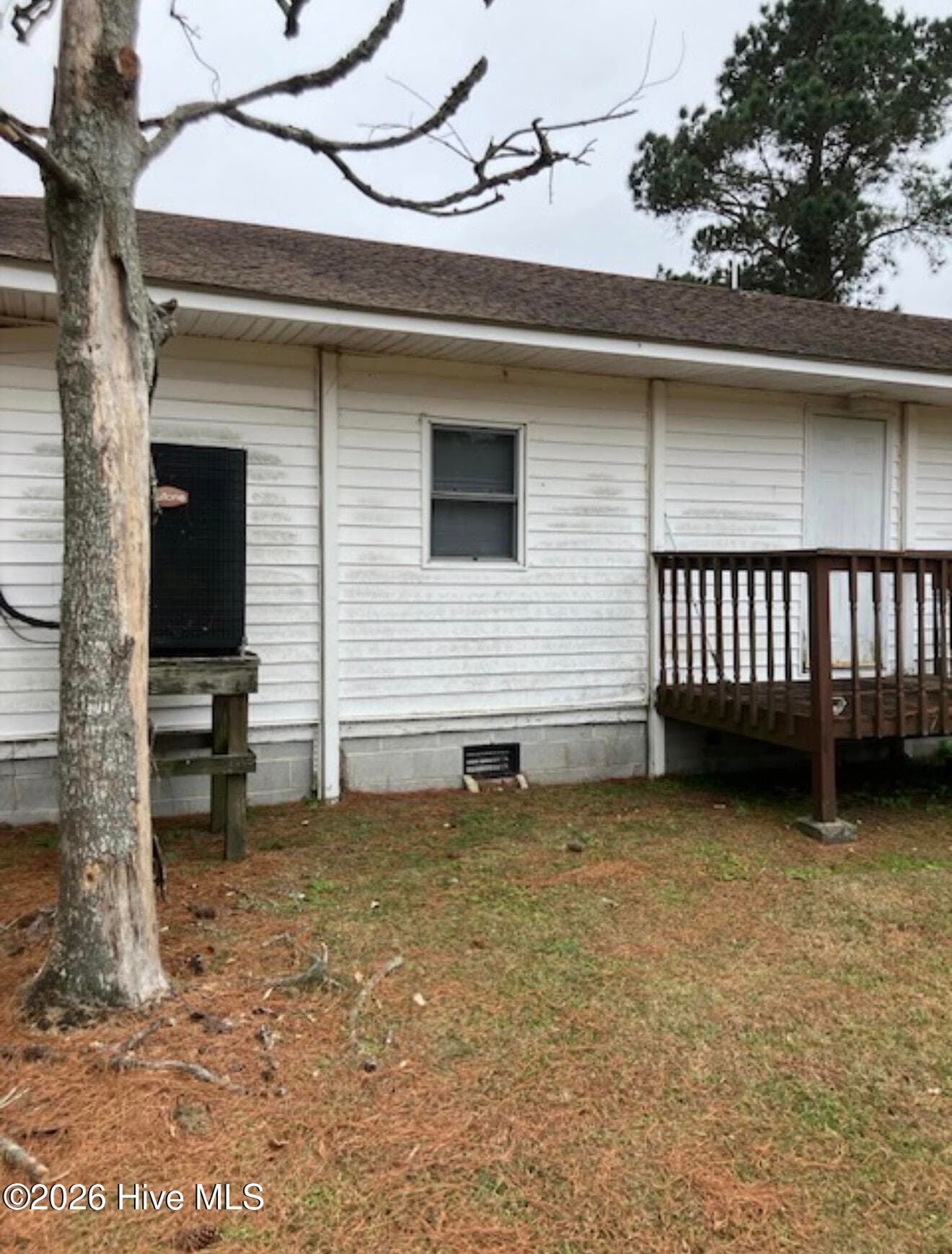 Manufactured Home at 206 Scuppernong Road, Columbia, NC 27925, photo 44 of 52