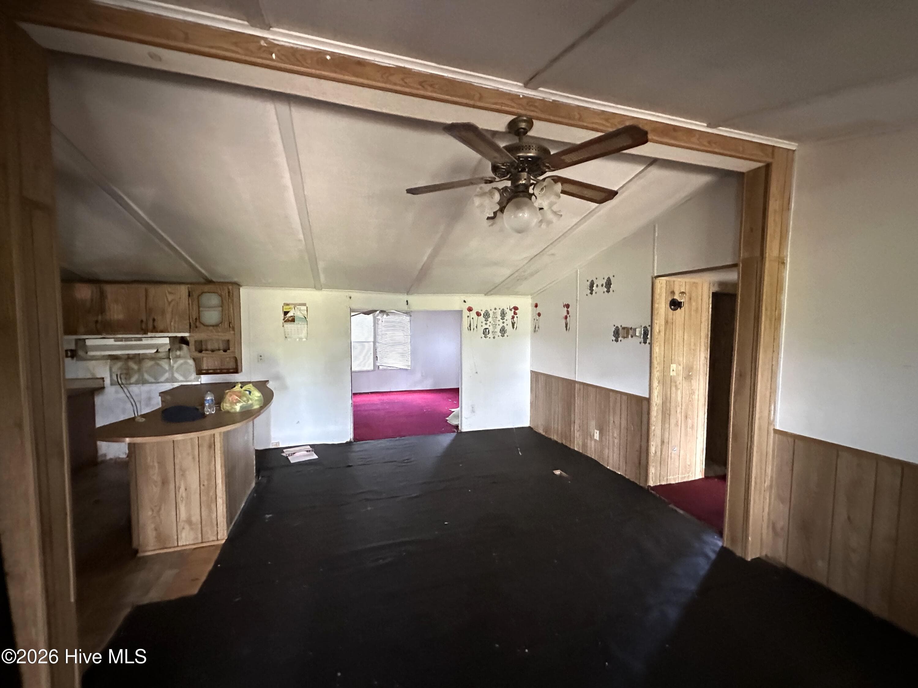 Manufactured Home at 108 Arthur Majette Road, Aulander, NC 27805, photo 2 of 7