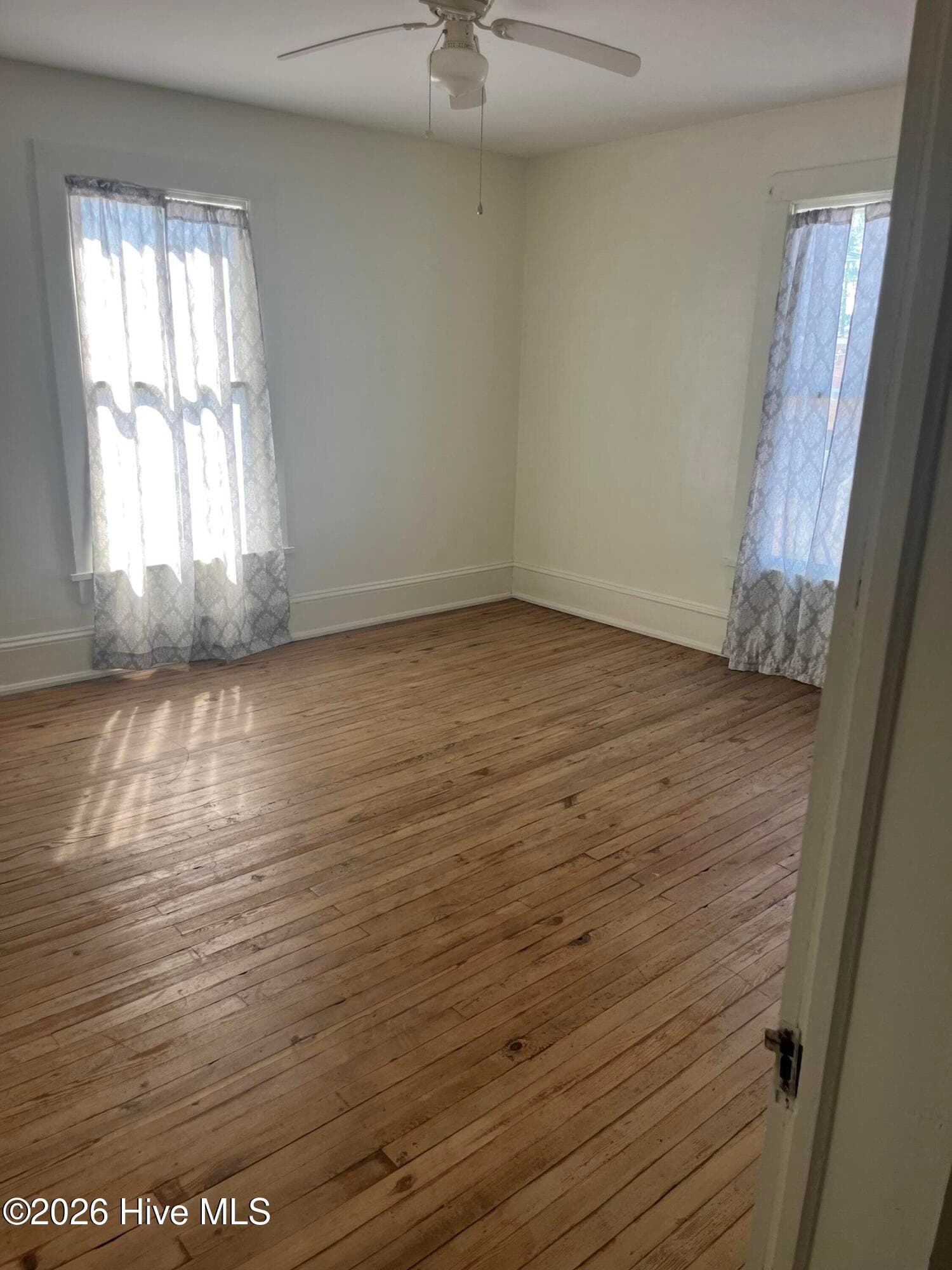 Business at 122 W 5th Street, Washington, NC 27889, photo 35 of 81