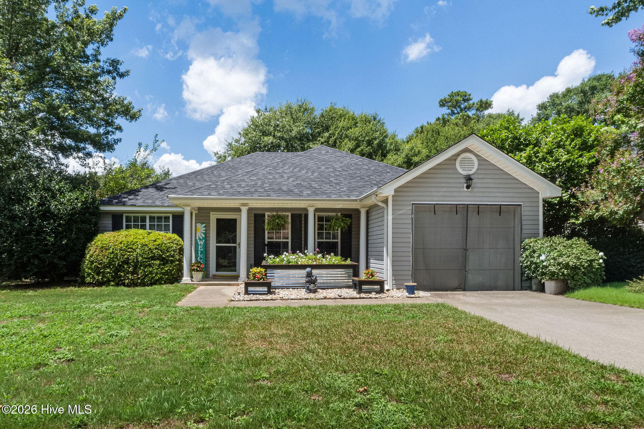 Single Family Residence at 158 Oakland Drive, North Augusta, SC 29860, photo 4 of 79