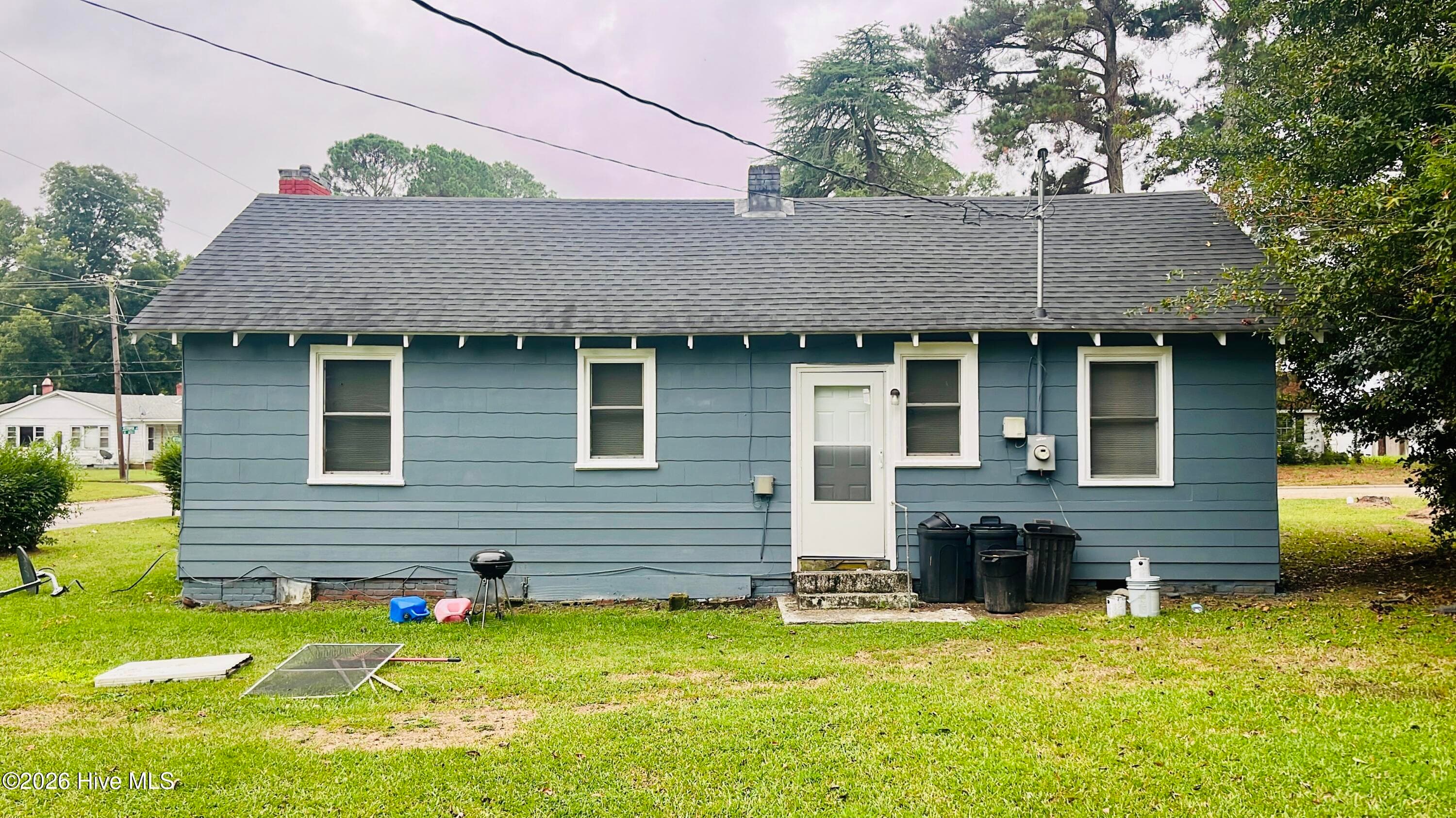 Single Family Residence at 301 W 10th Street, Scotland Neck, NC 27874, photo 3 of 16