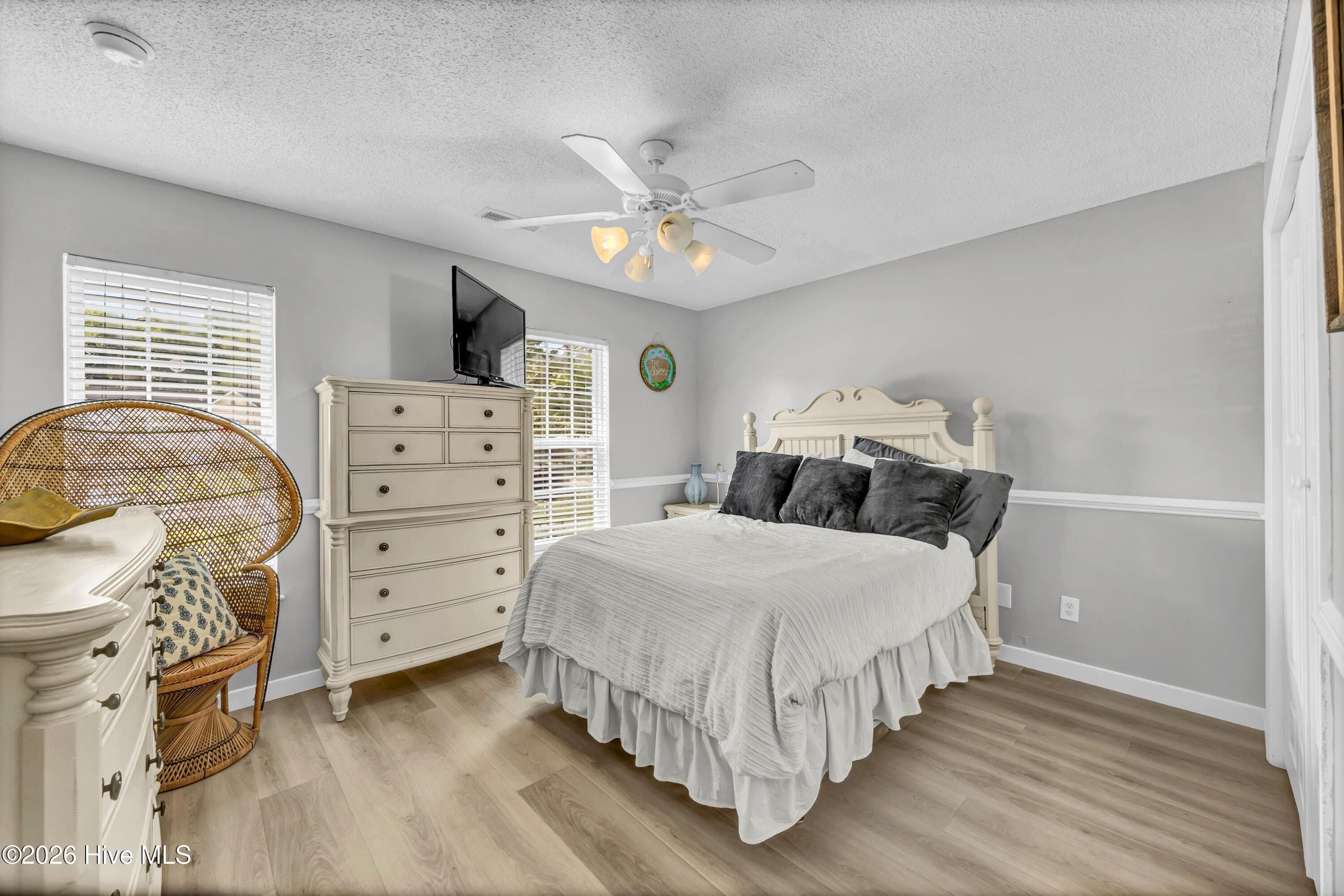 Single Family Residence at 507 Commons Way, Wilmington, NC 28409, photo 18 of 51