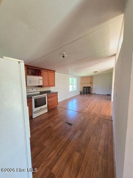 Manufactured Home at 1167 Shawnee Lane, Stapleton, GA 30823, photo 5 of 14