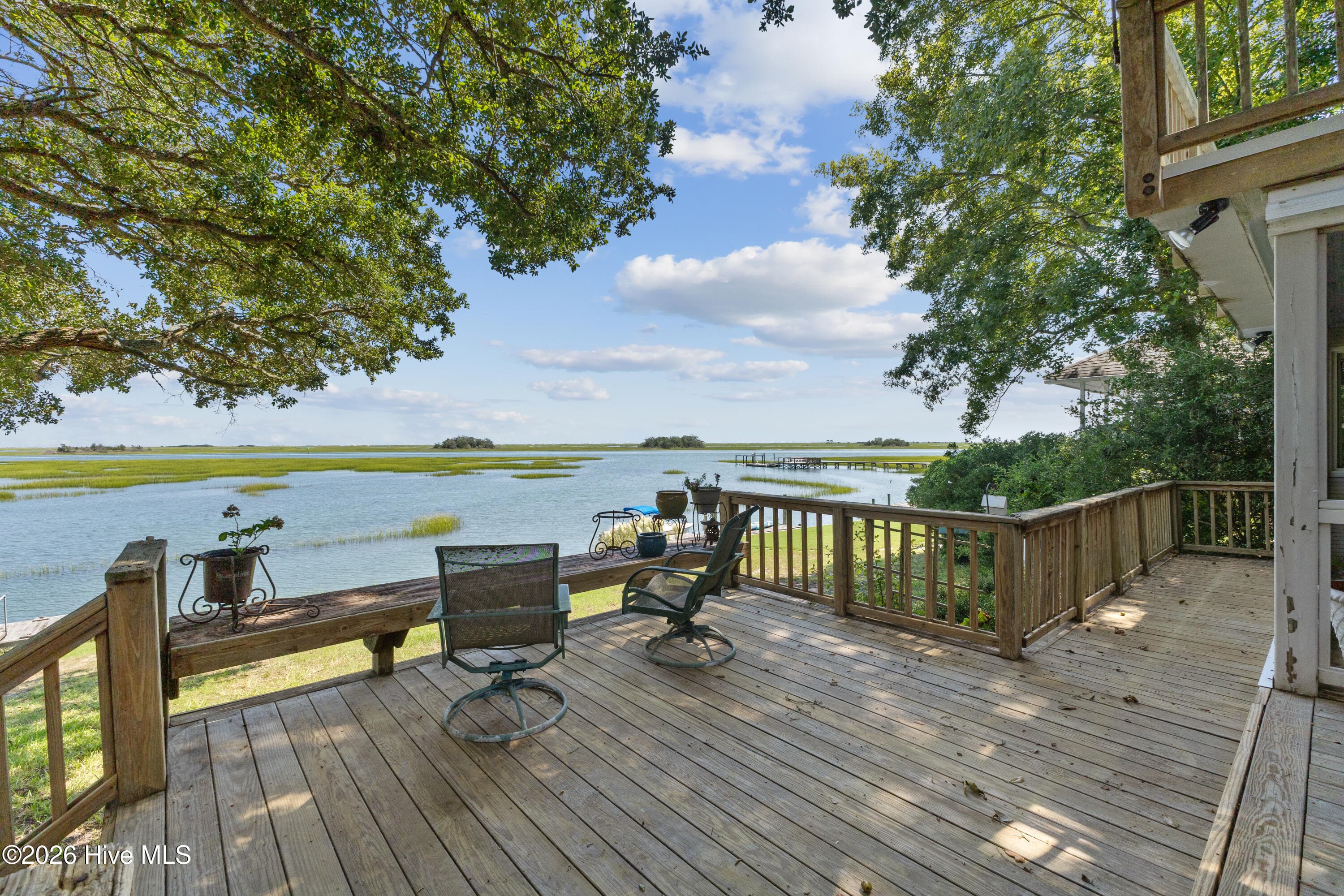Single Family Residence at 345 Dogwood Lane, Hampstead, NC 28443, photo 10 of 61
